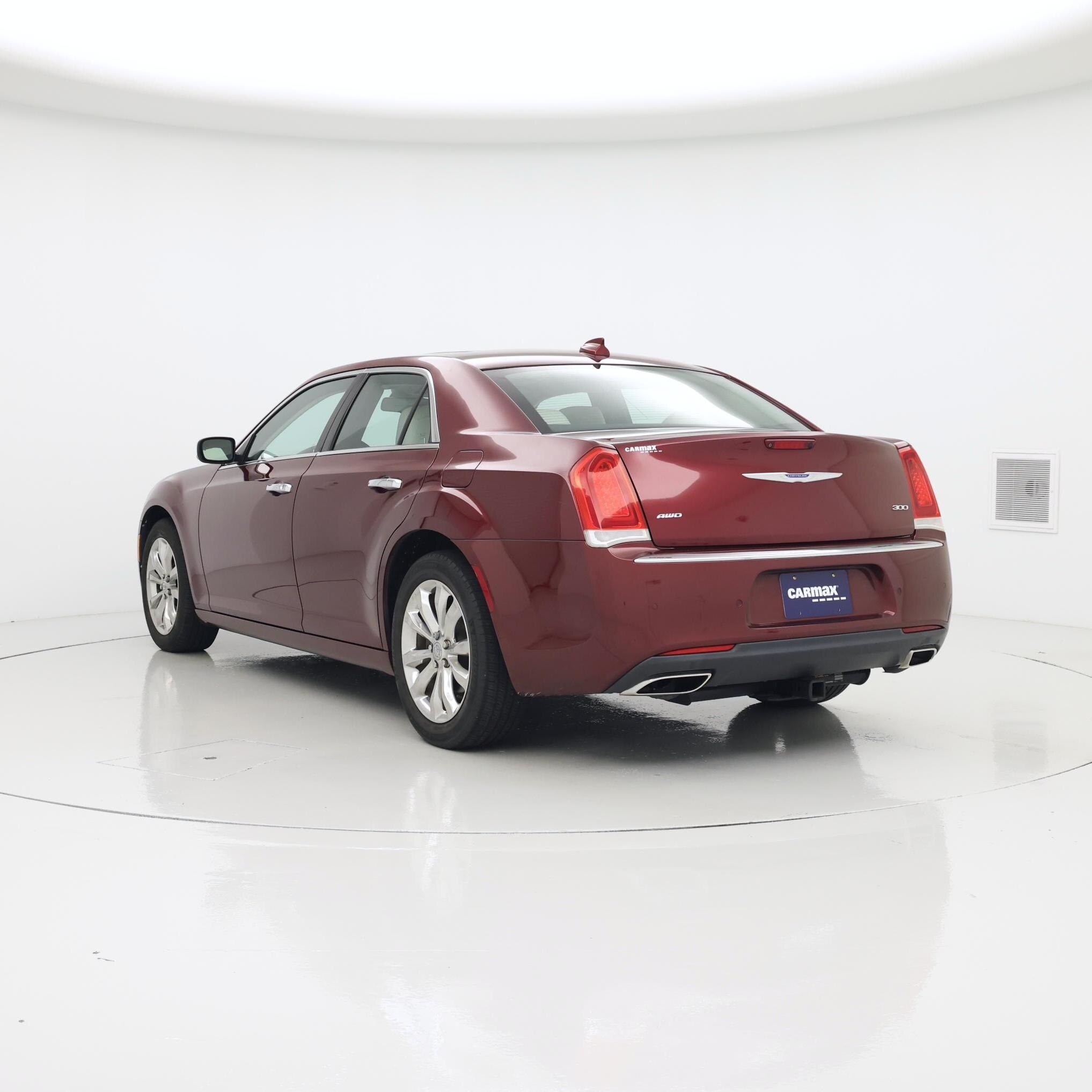 Thumbnail: 2019 Chrysler 300 - 2