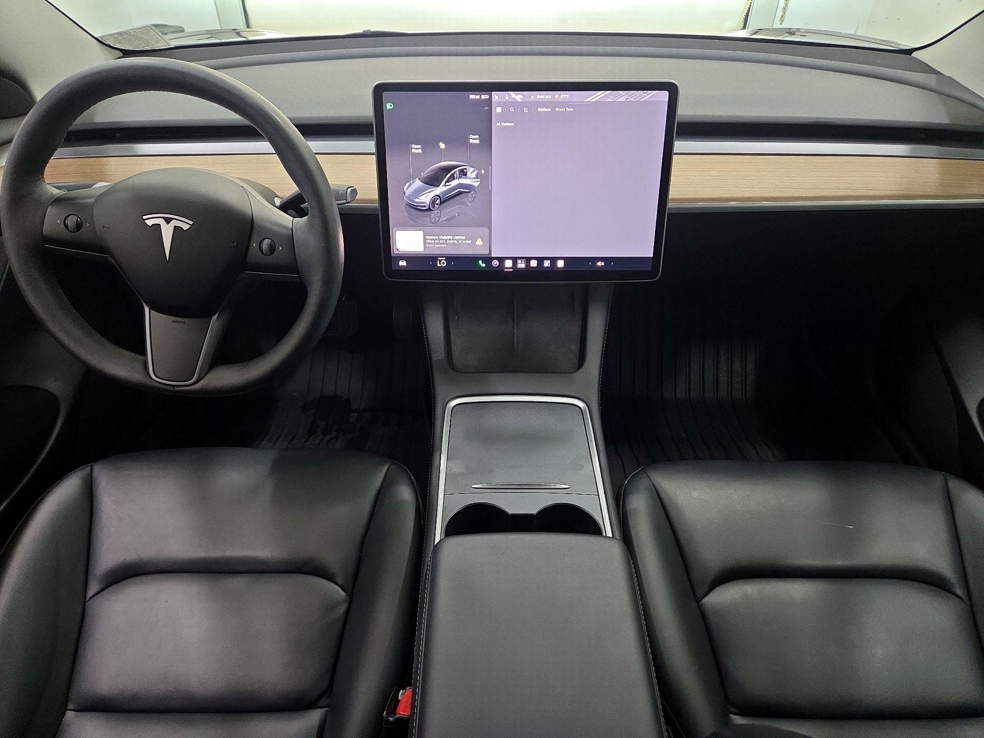 Thumbnail: 2023 Tesla Model 3 - 9