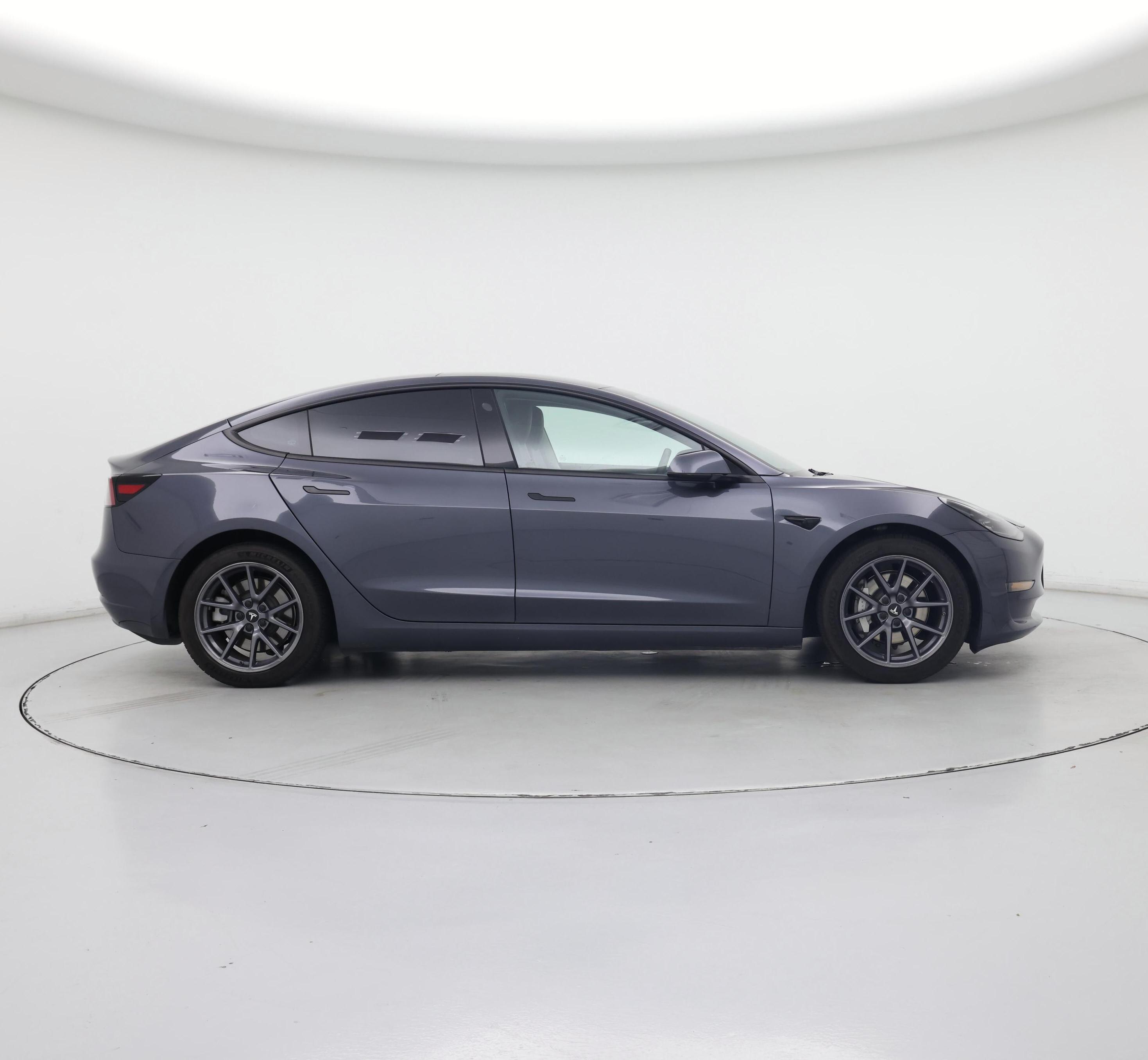 Thumbnail: 2023 Tesla Model 3 - 7