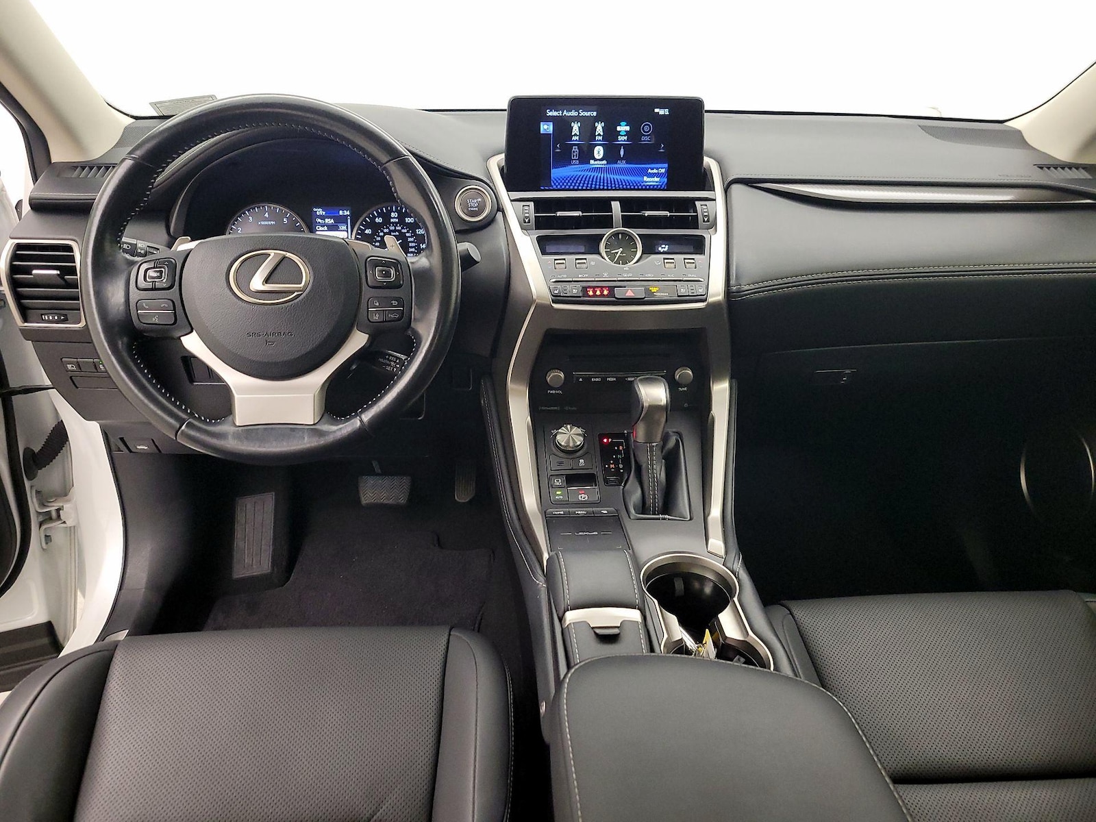 2020 Lexus NX 300 - Photo 10
