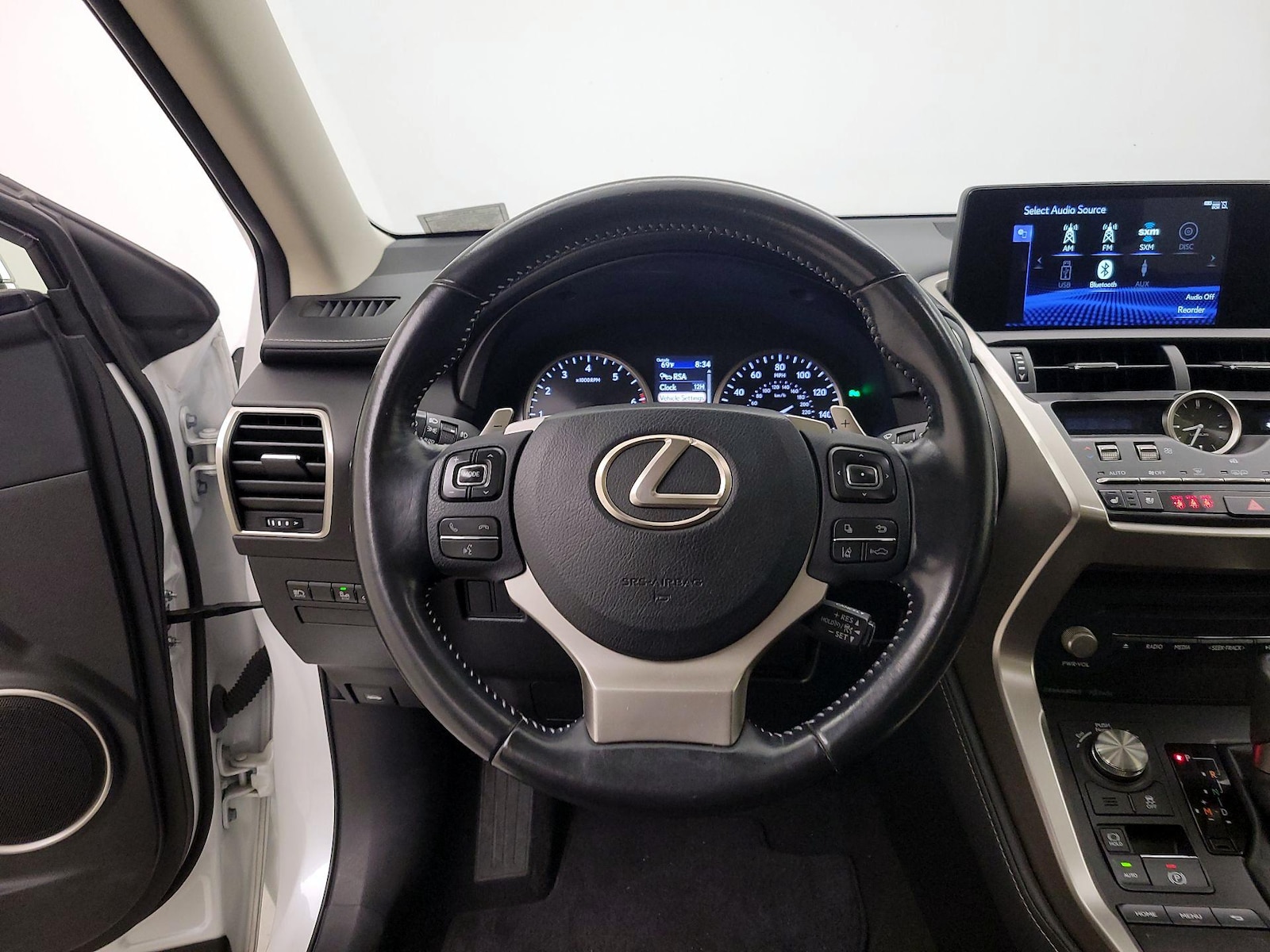2020 Lexus NX 300 - Photo 11