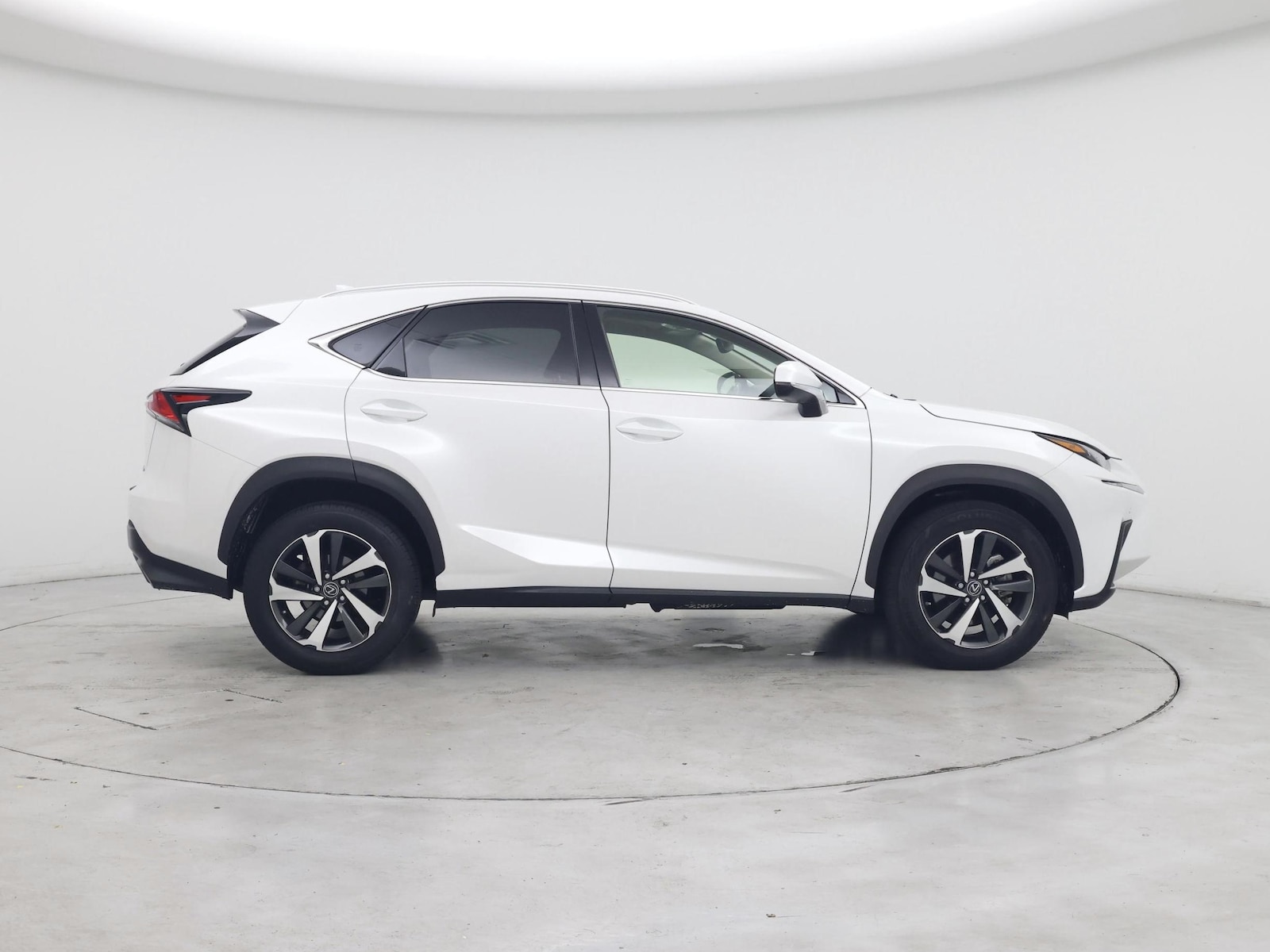2020 Lexus NX 300 - Photo 8
