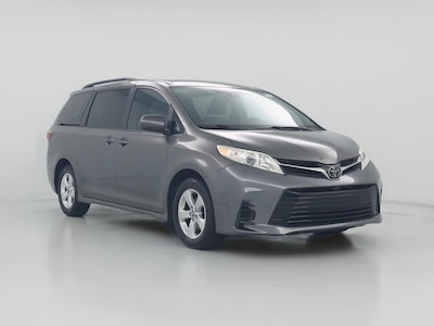 2019 Toyota Sienna LE