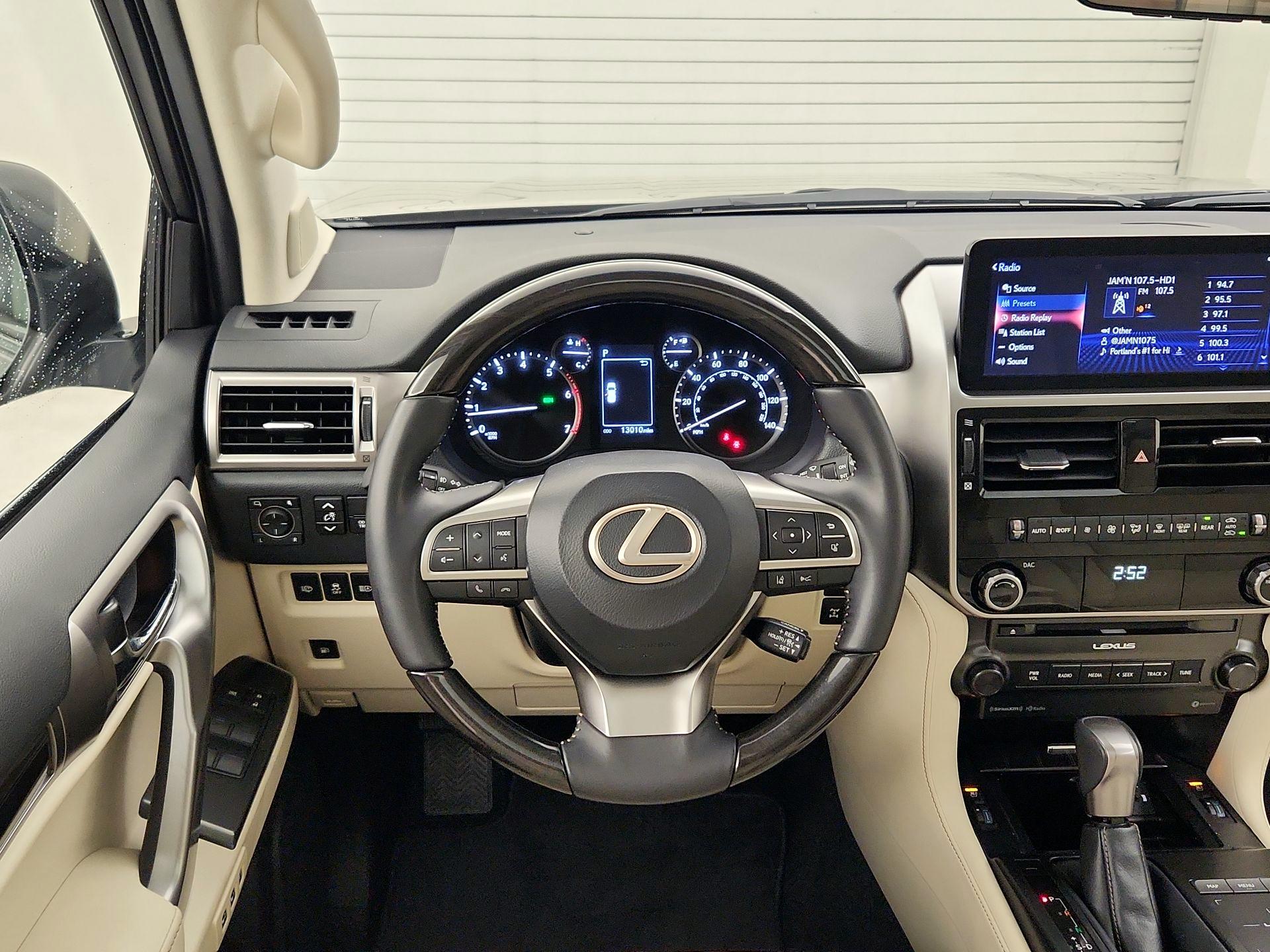 Thumbnail: 2023 Lexus GX - 10
