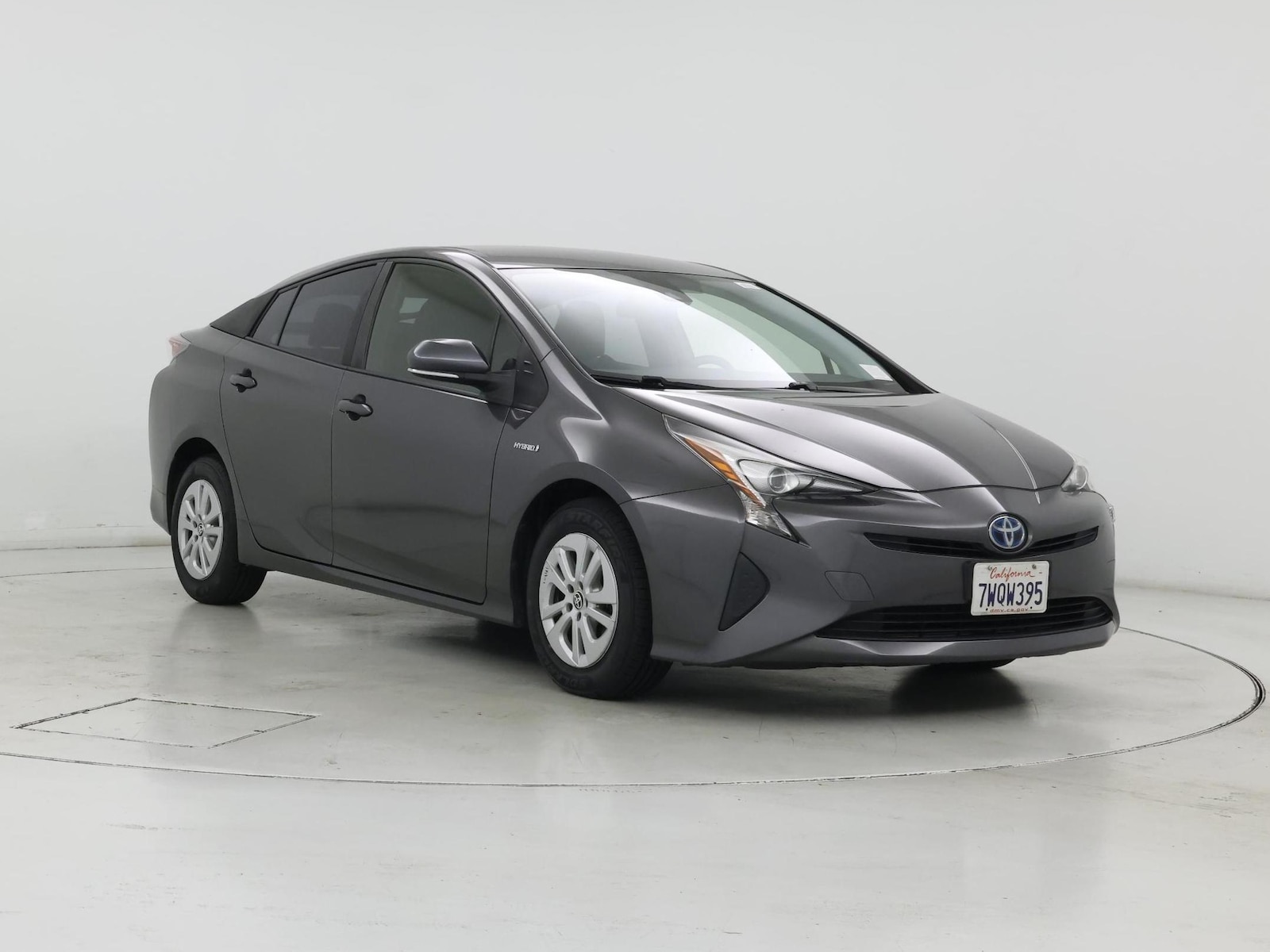 2017 Toyota Prius Two - Photo 2