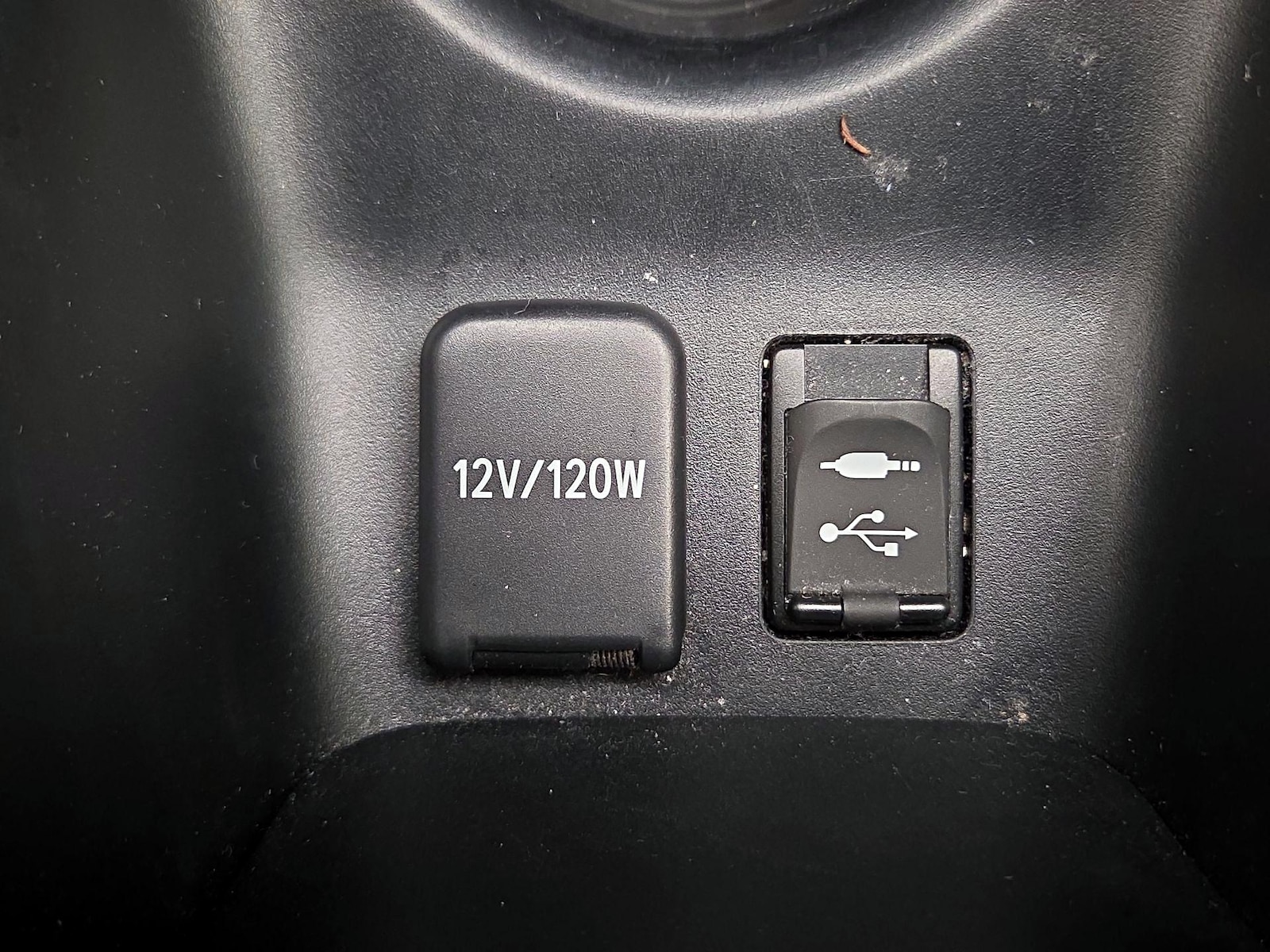 2017 Toyota Prius Two - Photo 19