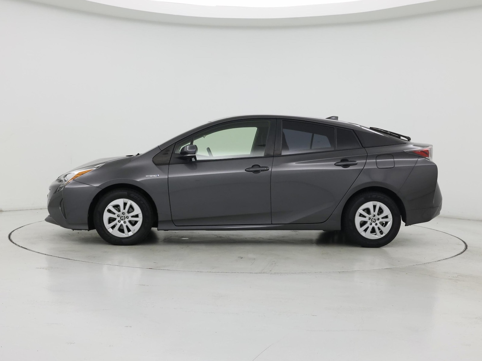 2017 Toyota Prius Two - Photo 4