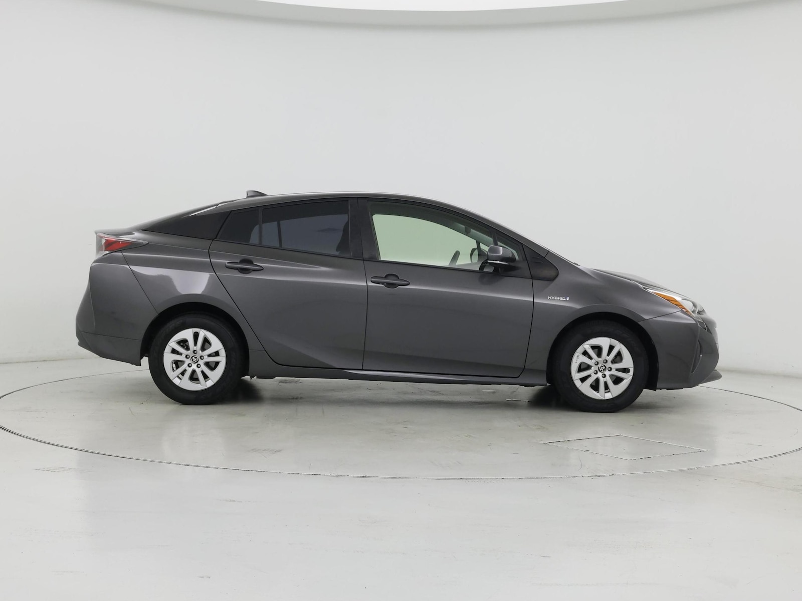 2017 Toyota Prius Two - Photo 8