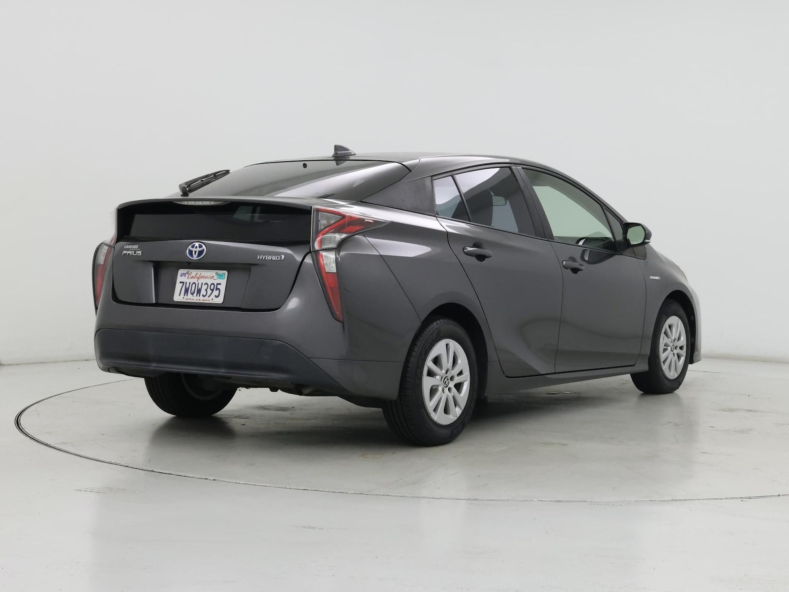 2017 Toyota Prius Two - Photo 9
