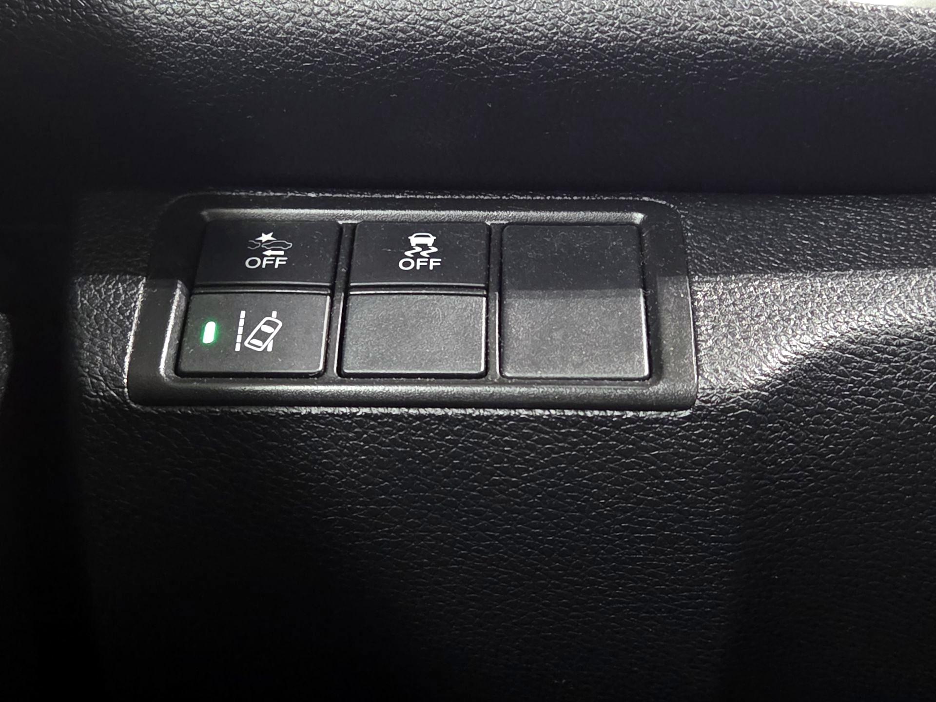 Thumbnail: 2016 Honda Civic - 13