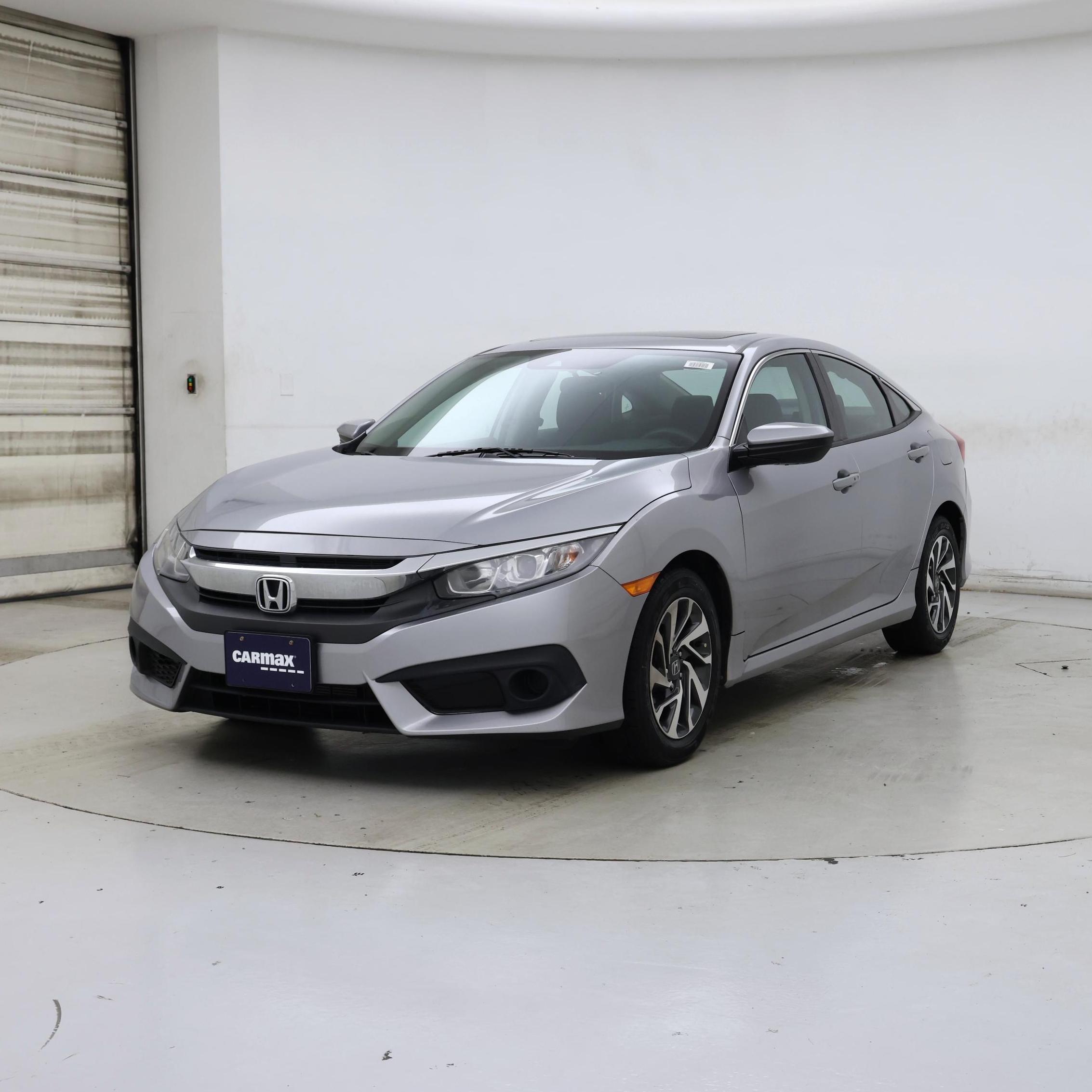 Thumbnail: 2016 Honda Civic - 4