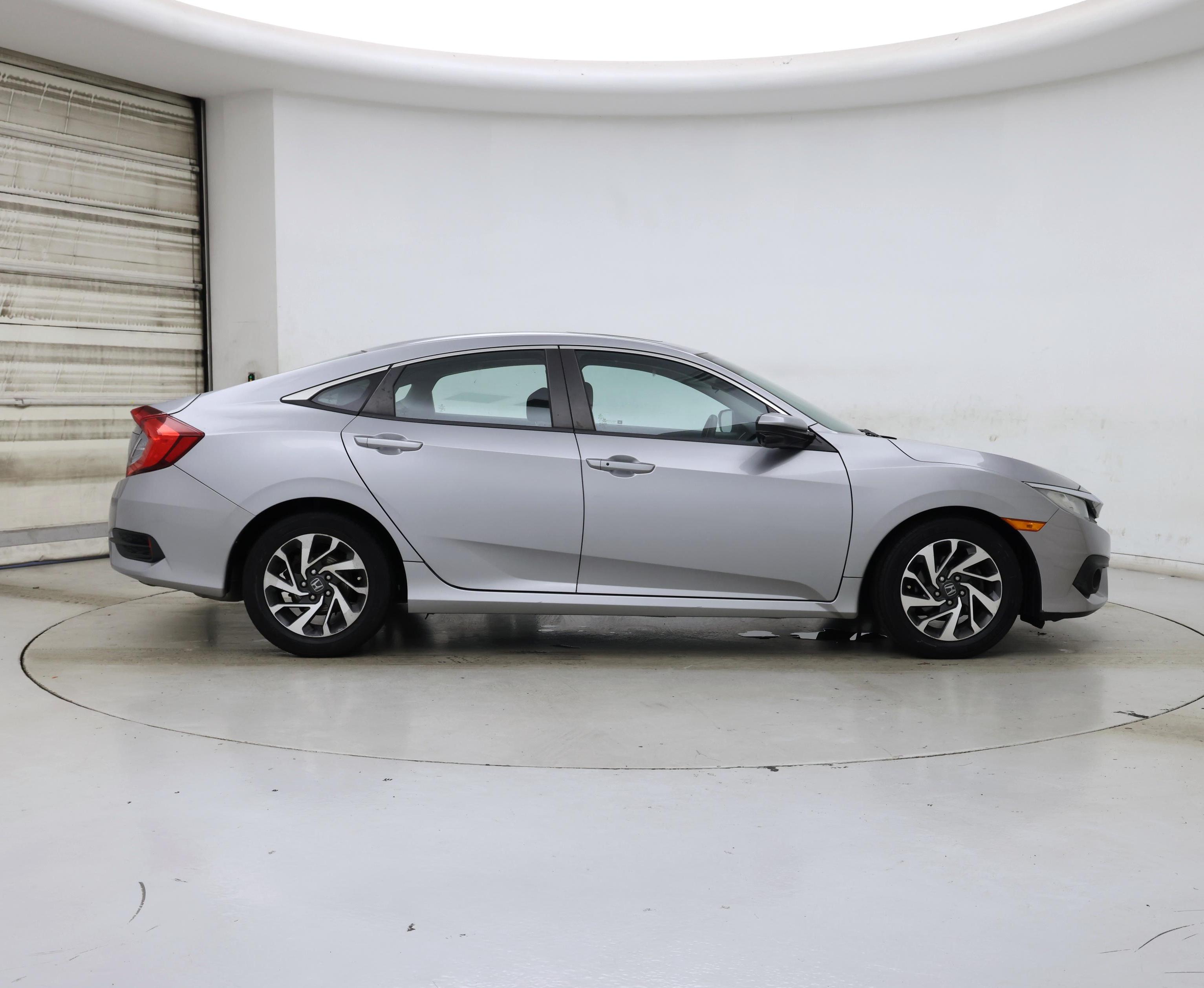 Thumbnail: 2016 Honda Civic - 7