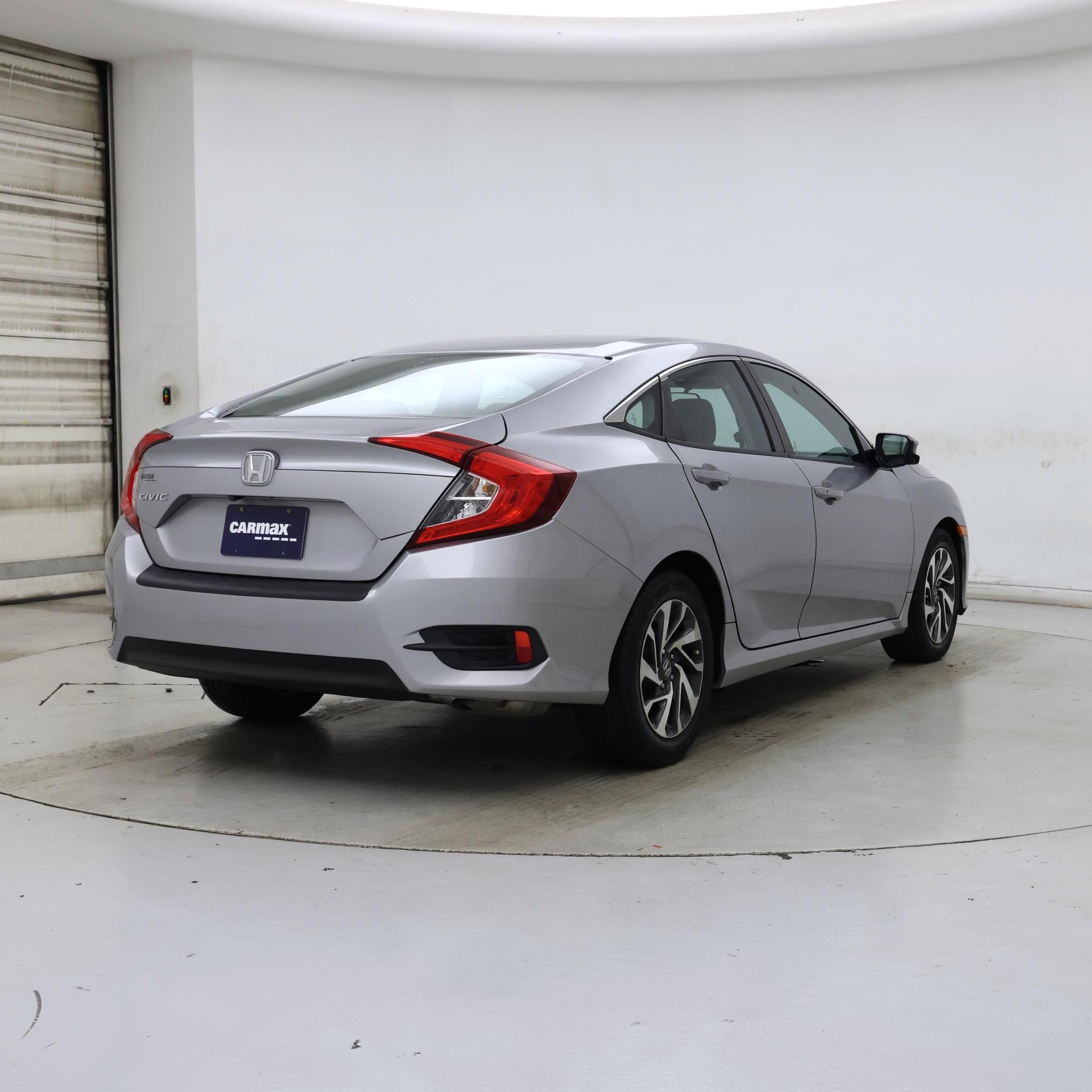 Thumbnail: 2016 Honda Civic - 8