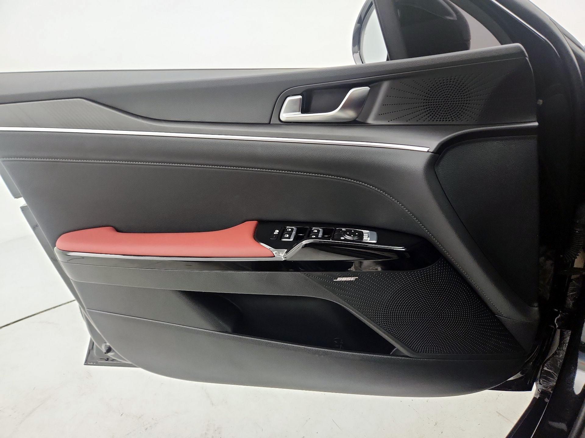 Thumbnail: 2026 Kia K5 - 12