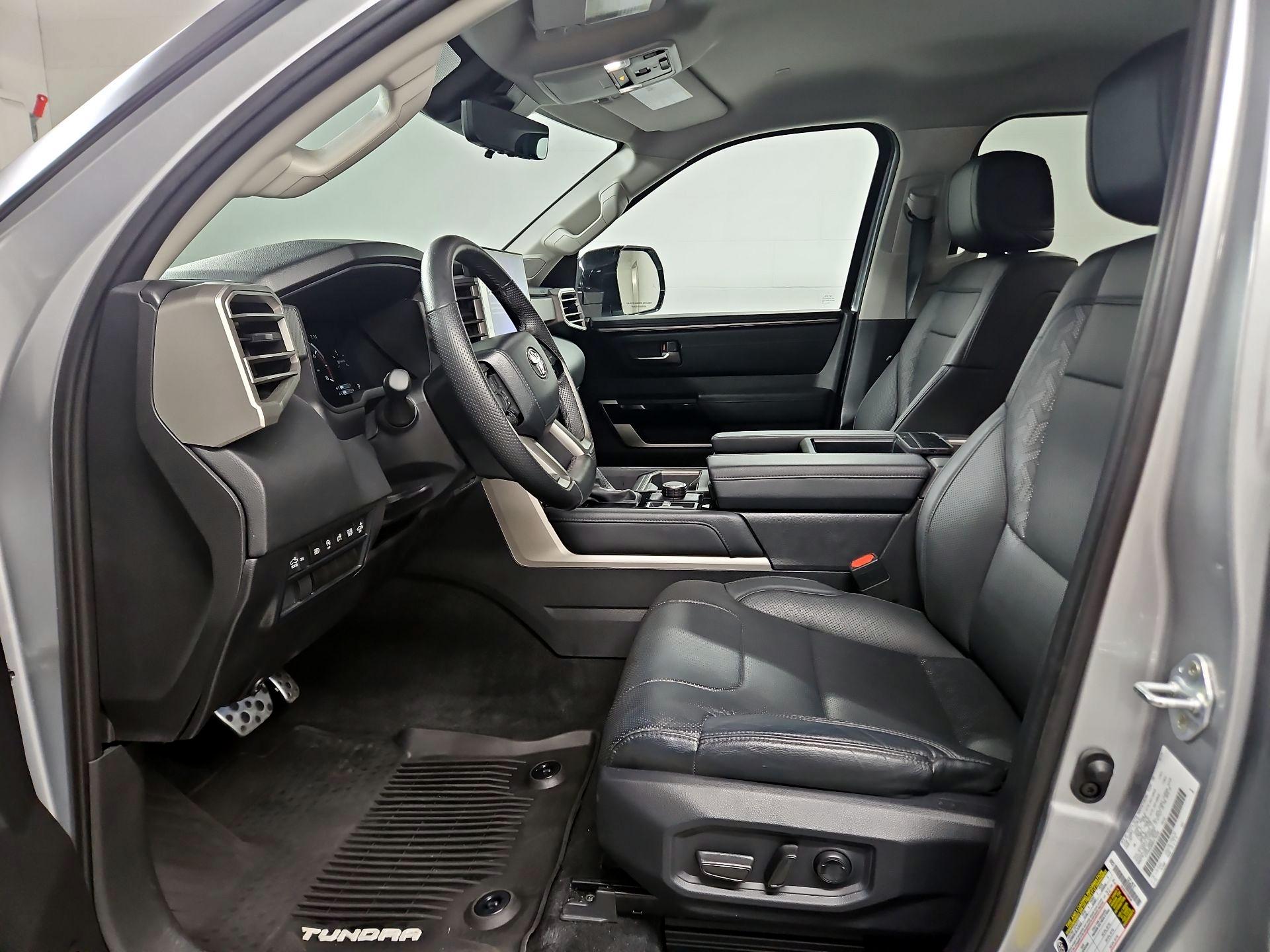Thumbnail: 2024 Toyota Tundra - 11