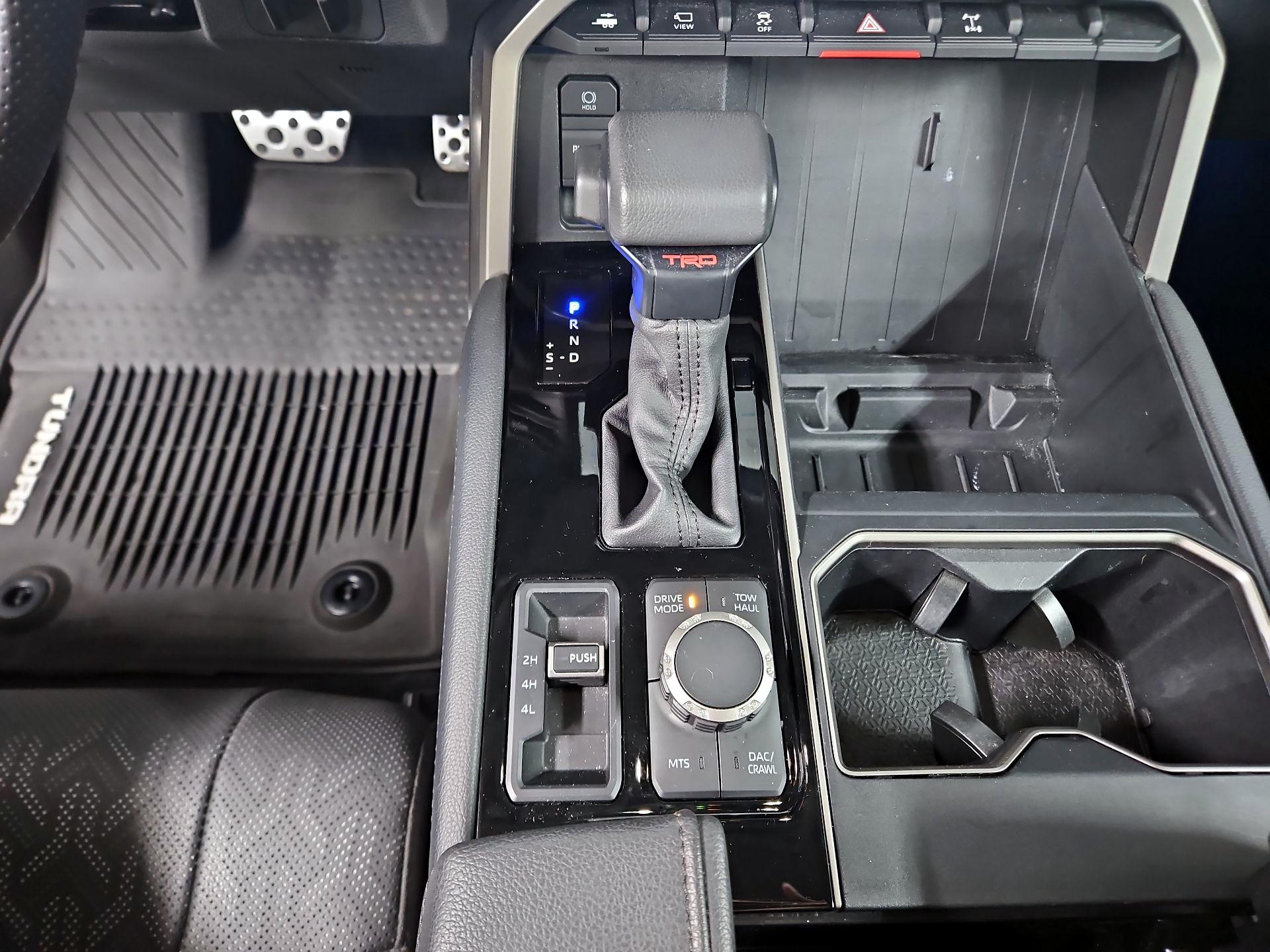Thumbnail: 2024 Toyota Tundra - 18