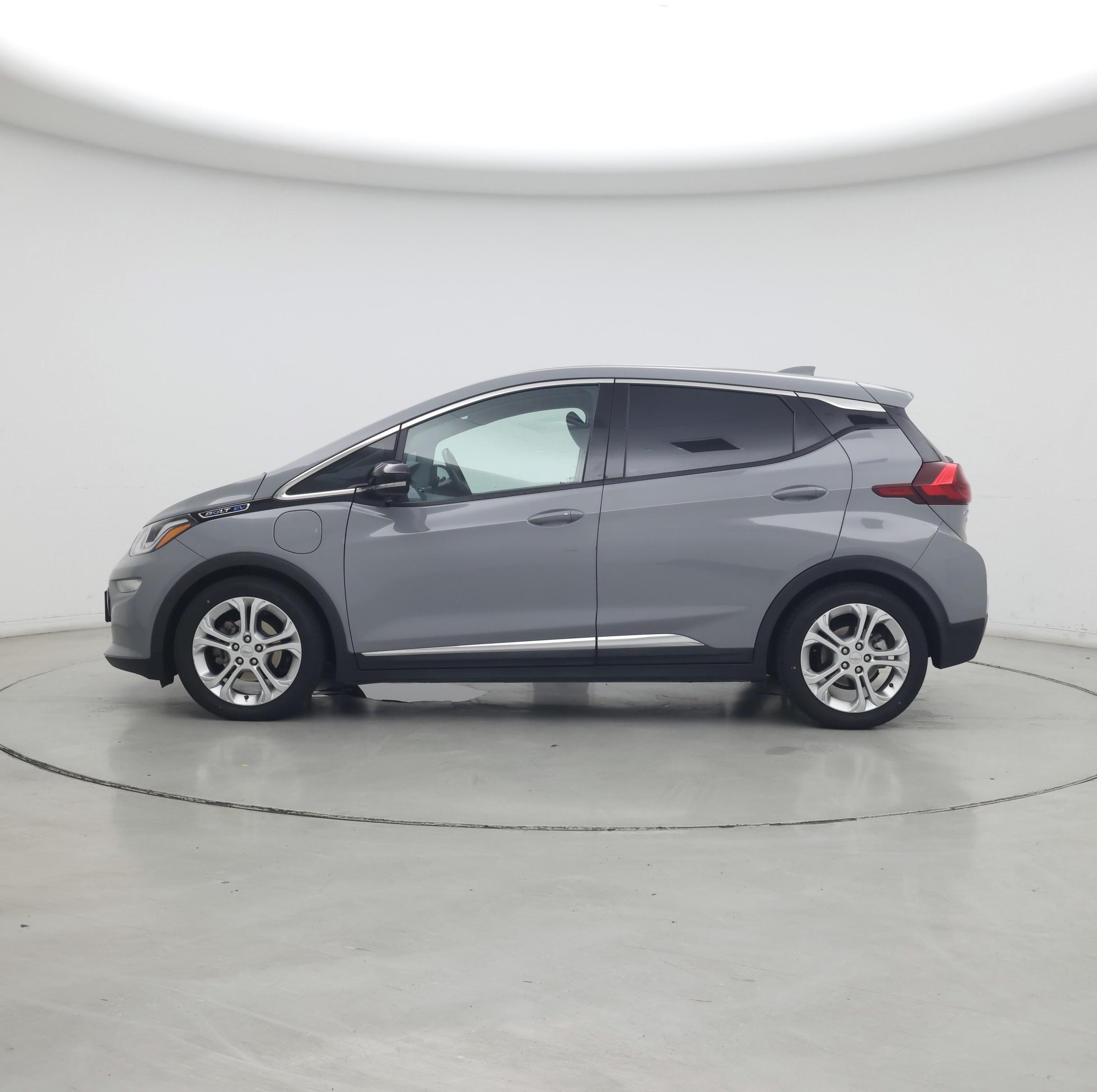 Thumbnail: 2021 Chevrolet Bolt EV - 3