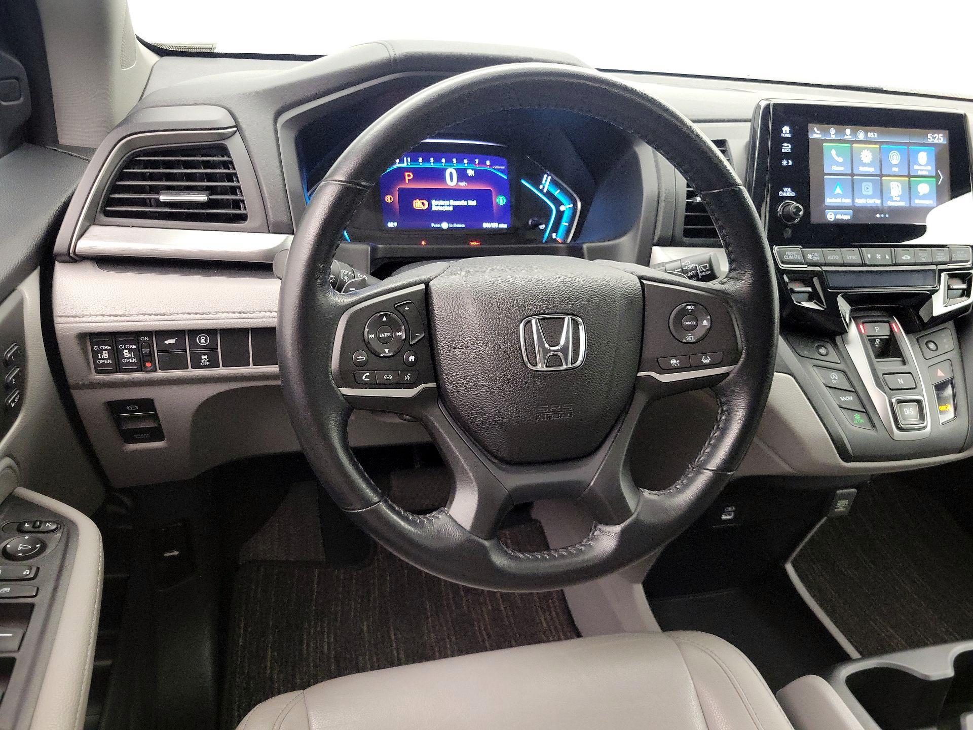 Thumbnail: 2021 Honda Odyssey - 10