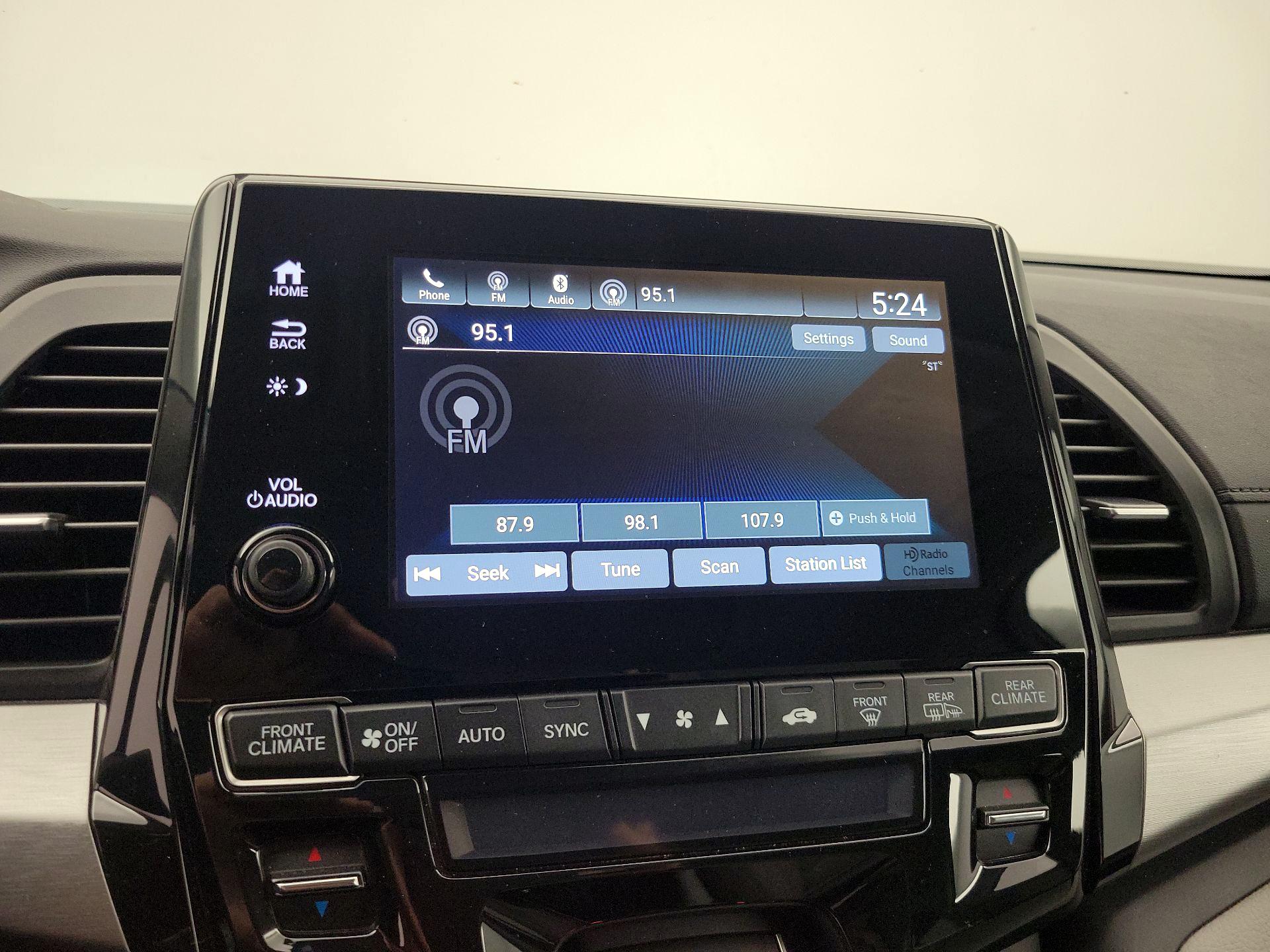 Thumbnail: 2021 Honda Odyssey - 16