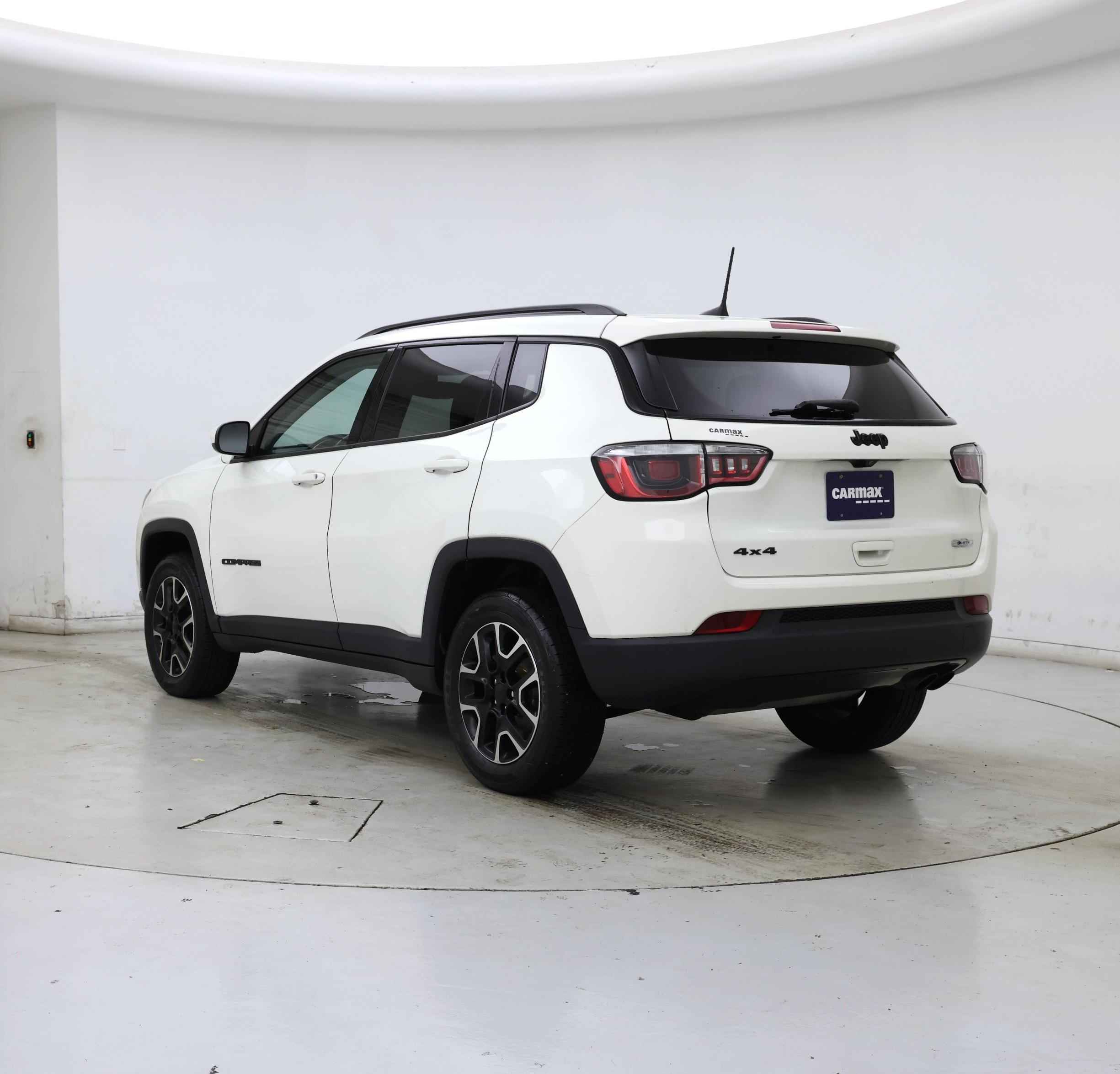 Thumbnail: 2020 Jeep Compass - 2