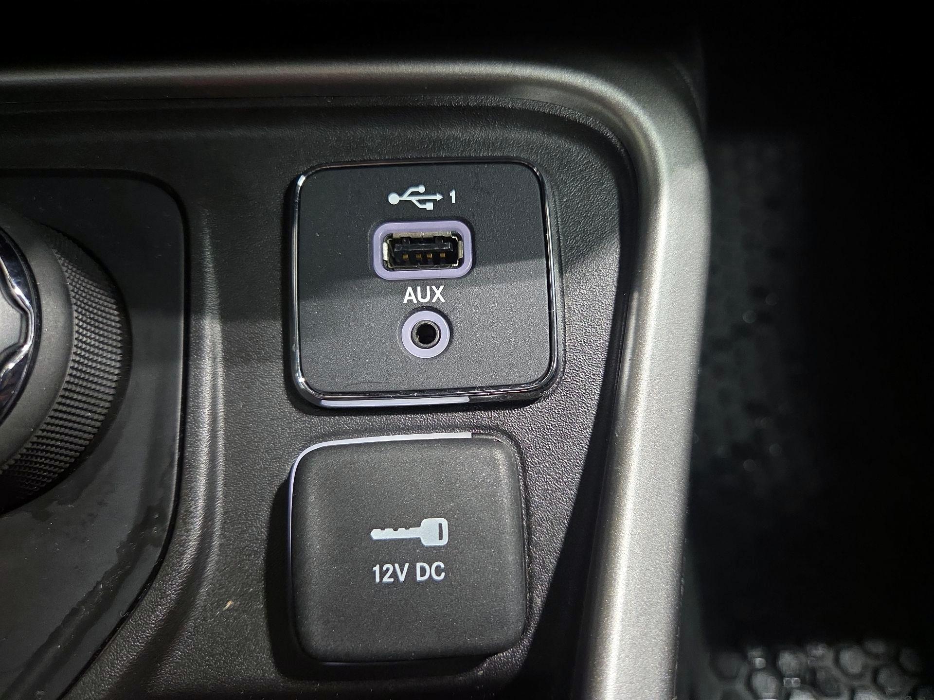 Thumbnail: 2020 Jeep Compass - 19