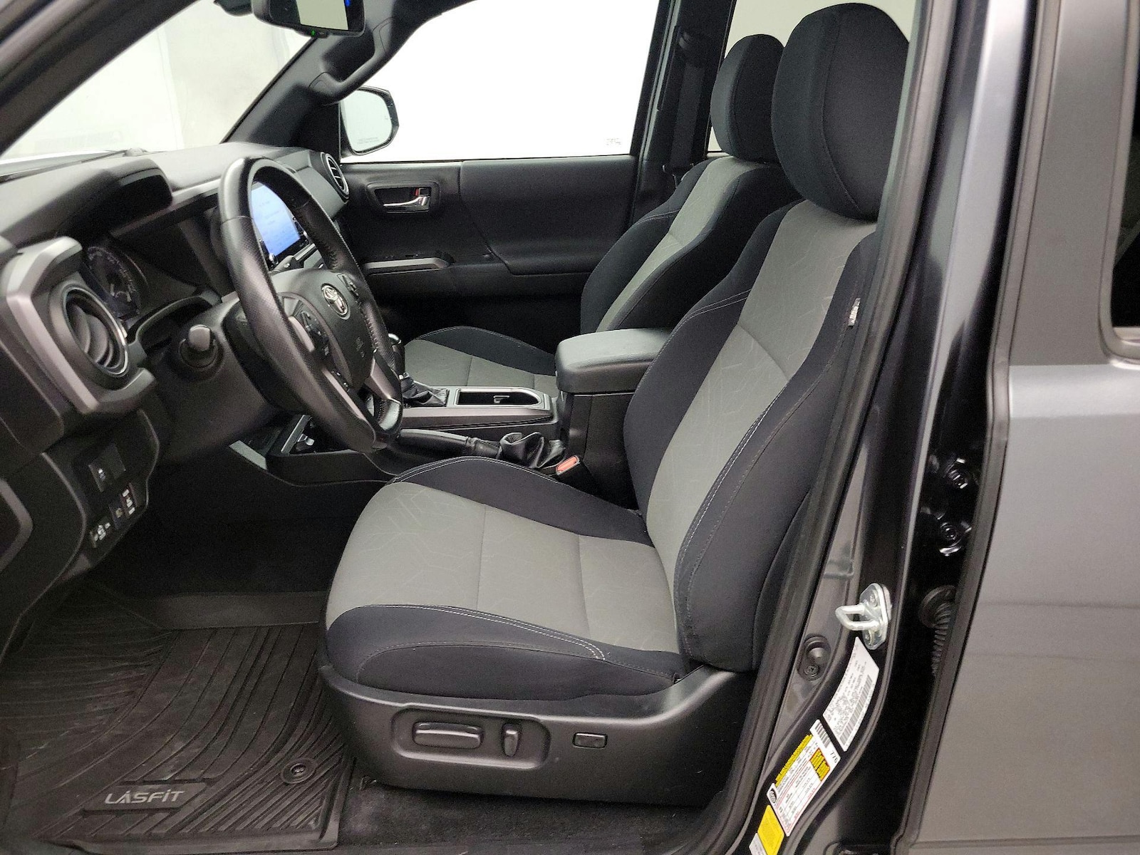 Power Seat(s) & Side Airbags
