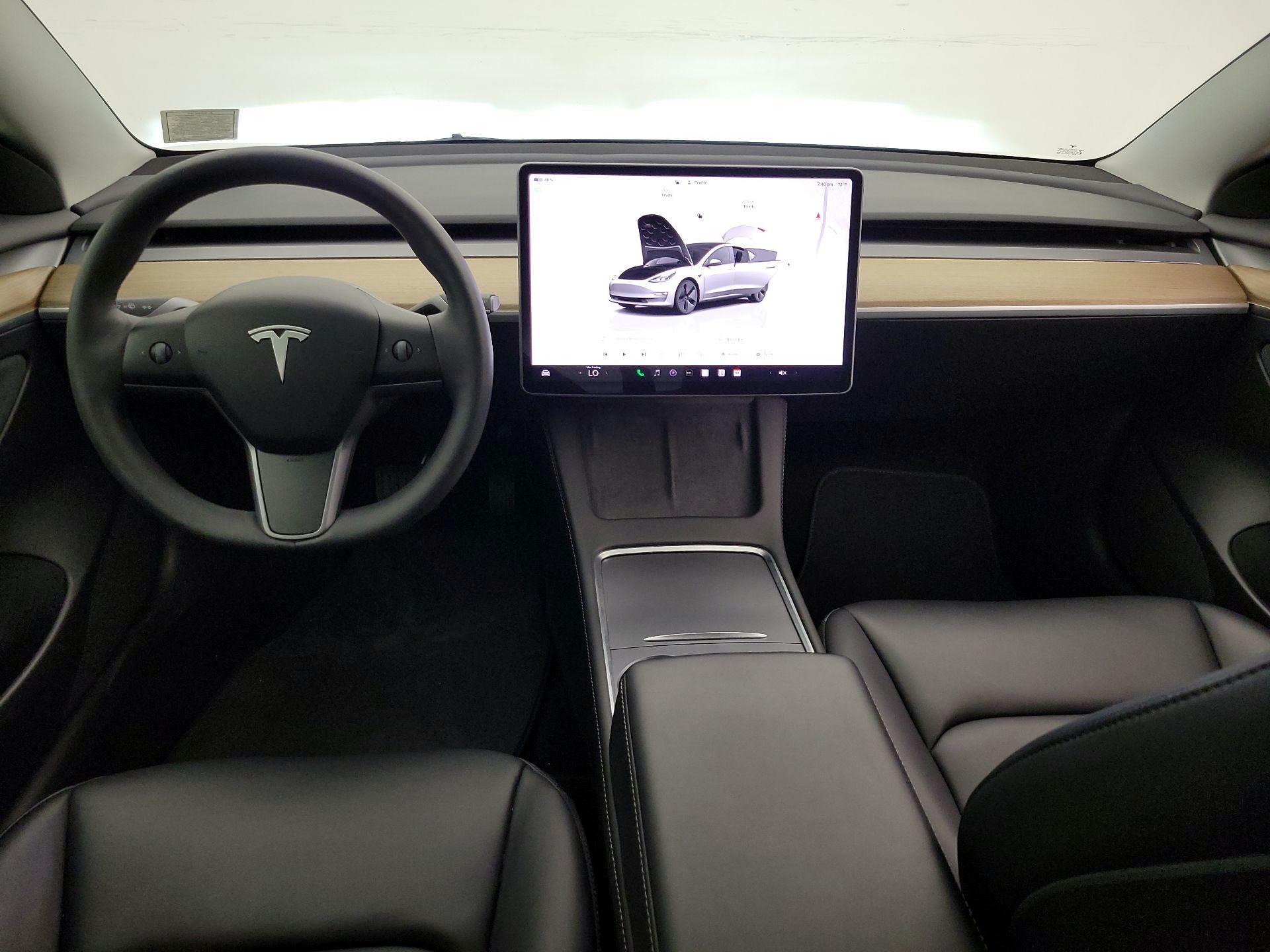 Thumbnail: 2023 Tesla Model 3 - 9