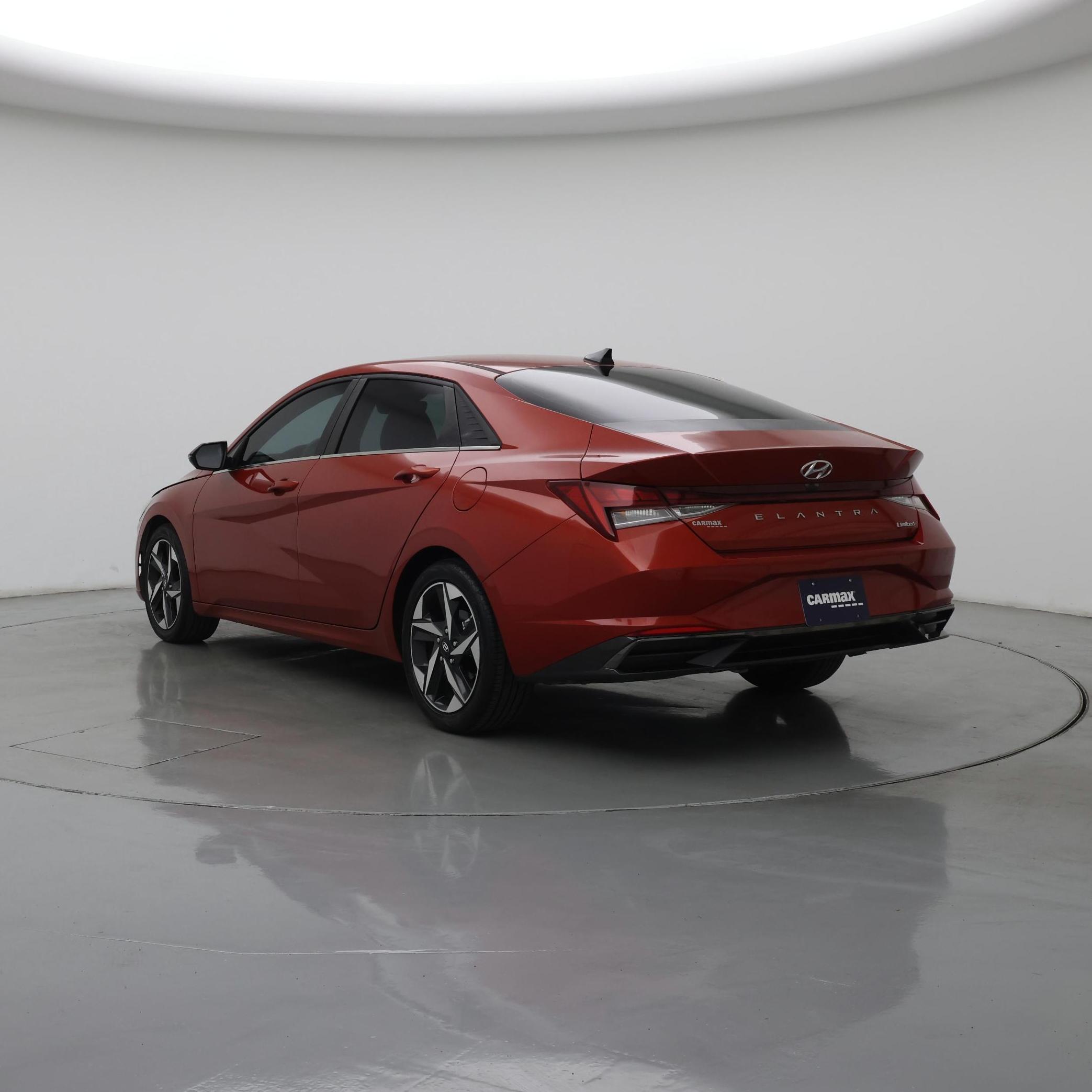 Thumbnail: 2021 Hyundai Elantra - 2