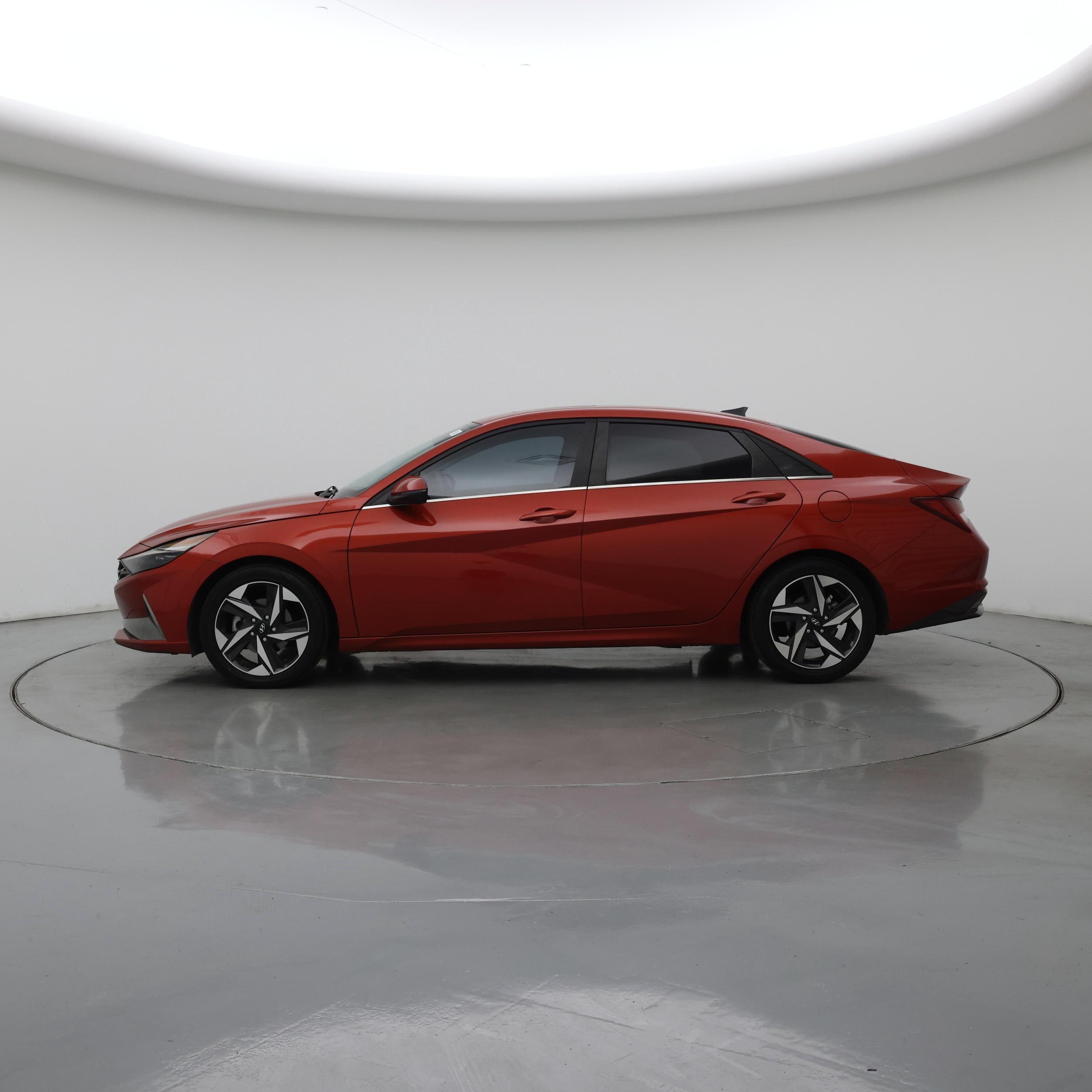 Thumbnail: 2021 Hyundai Elantra - 3