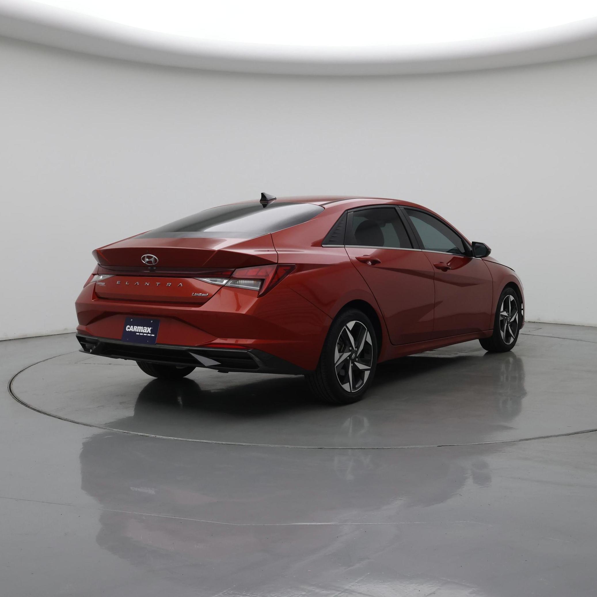 Thumbnail: 2021 Hyundai Elantra - 8