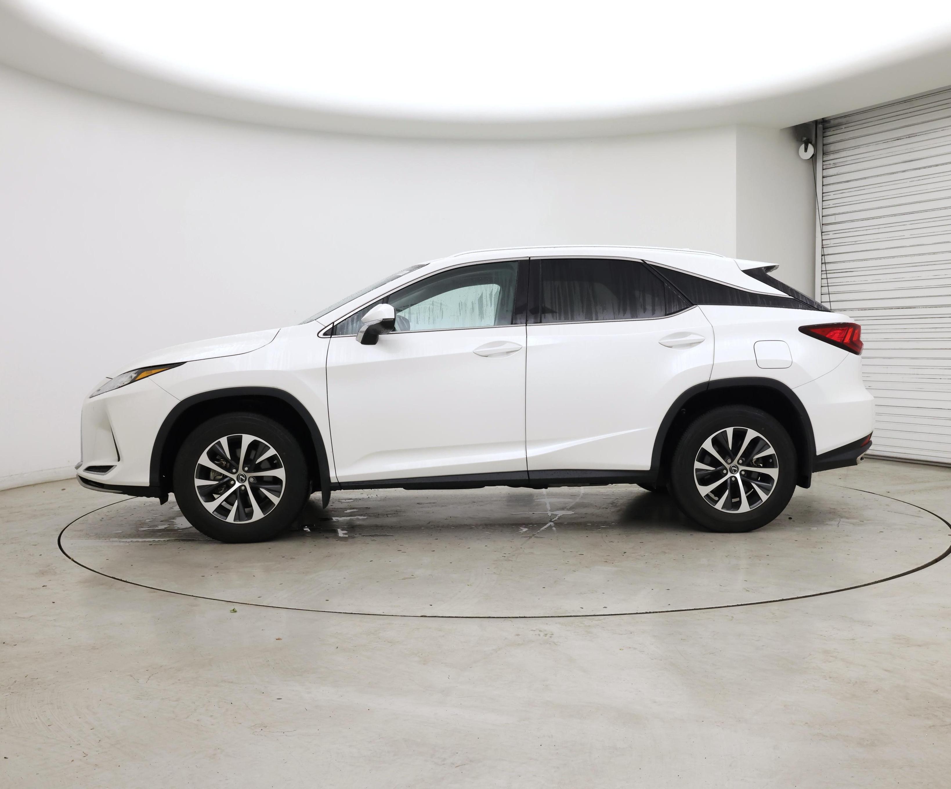 Thumbnail: 2021 Lexus RX - 3