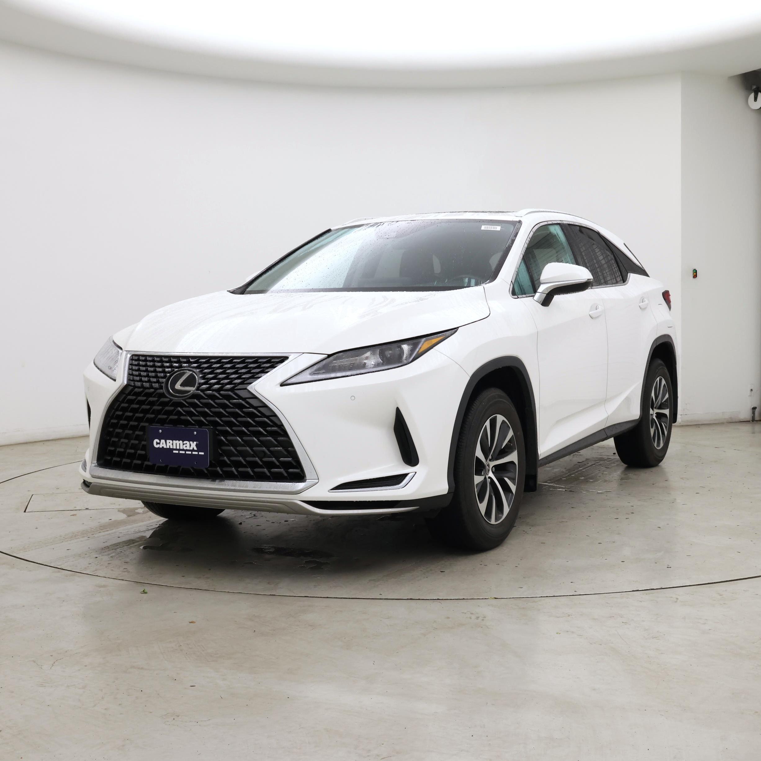 Thumbnail: 2021 Lexus RX - 4