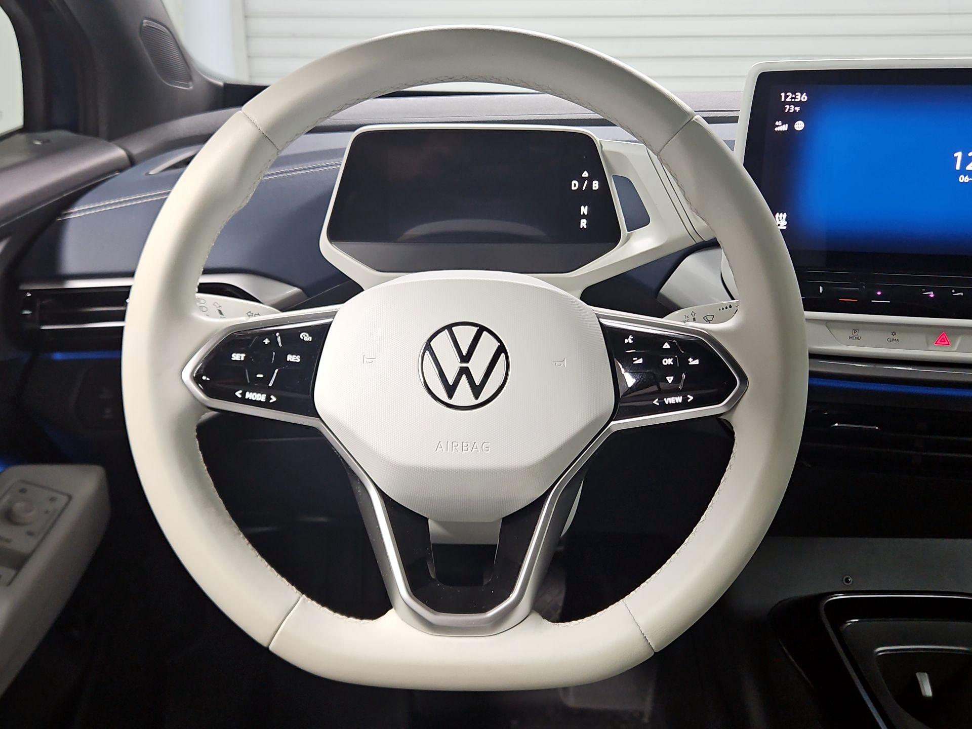 Thumbnail: 2023 Volkswagen ID.4 - 10