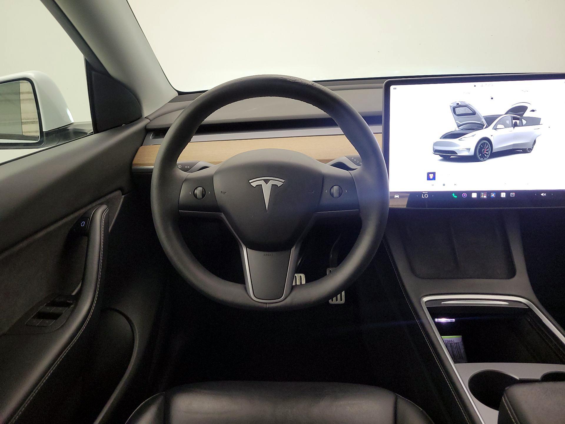 Thumbnail: 2022 Tesla Model Y - 10