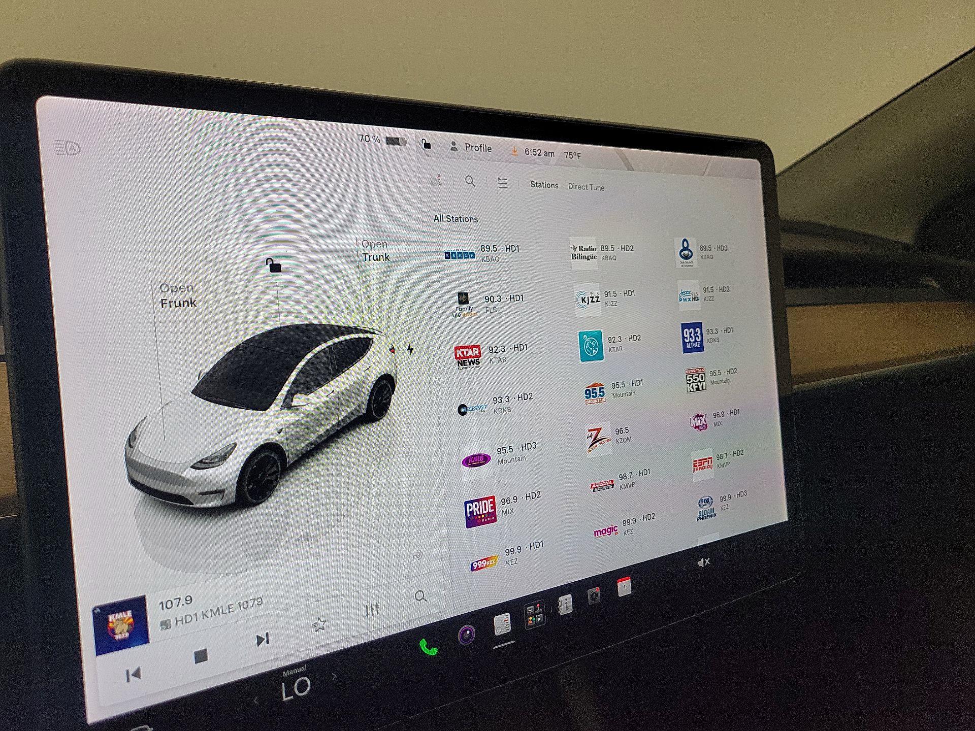 Thumbnail: 2022 Tesla Model Y - 16