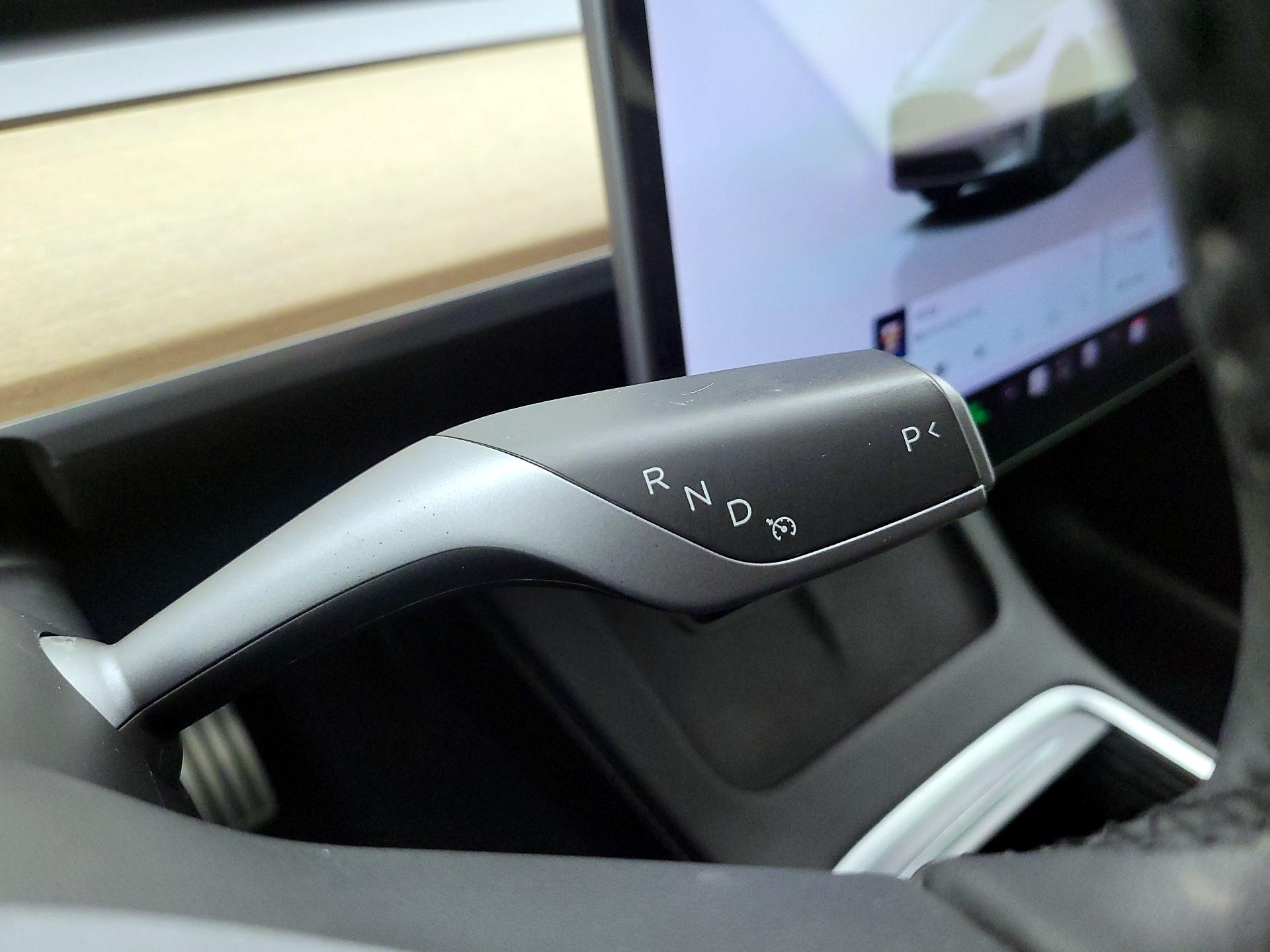 Thumbnail: 2022 Tesla Model Y - 18