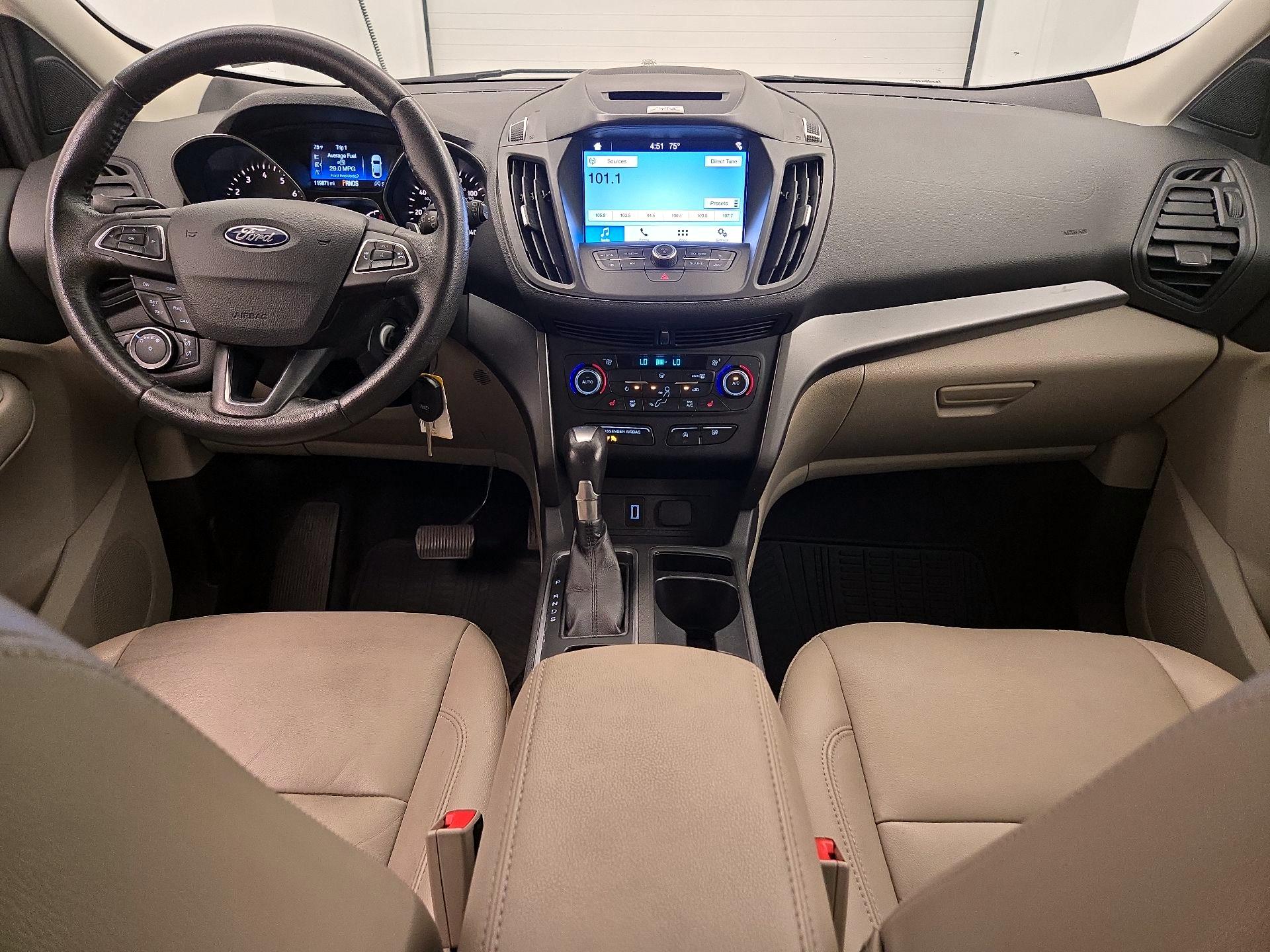 Thumbnail: 2017 Ford Escape - 9