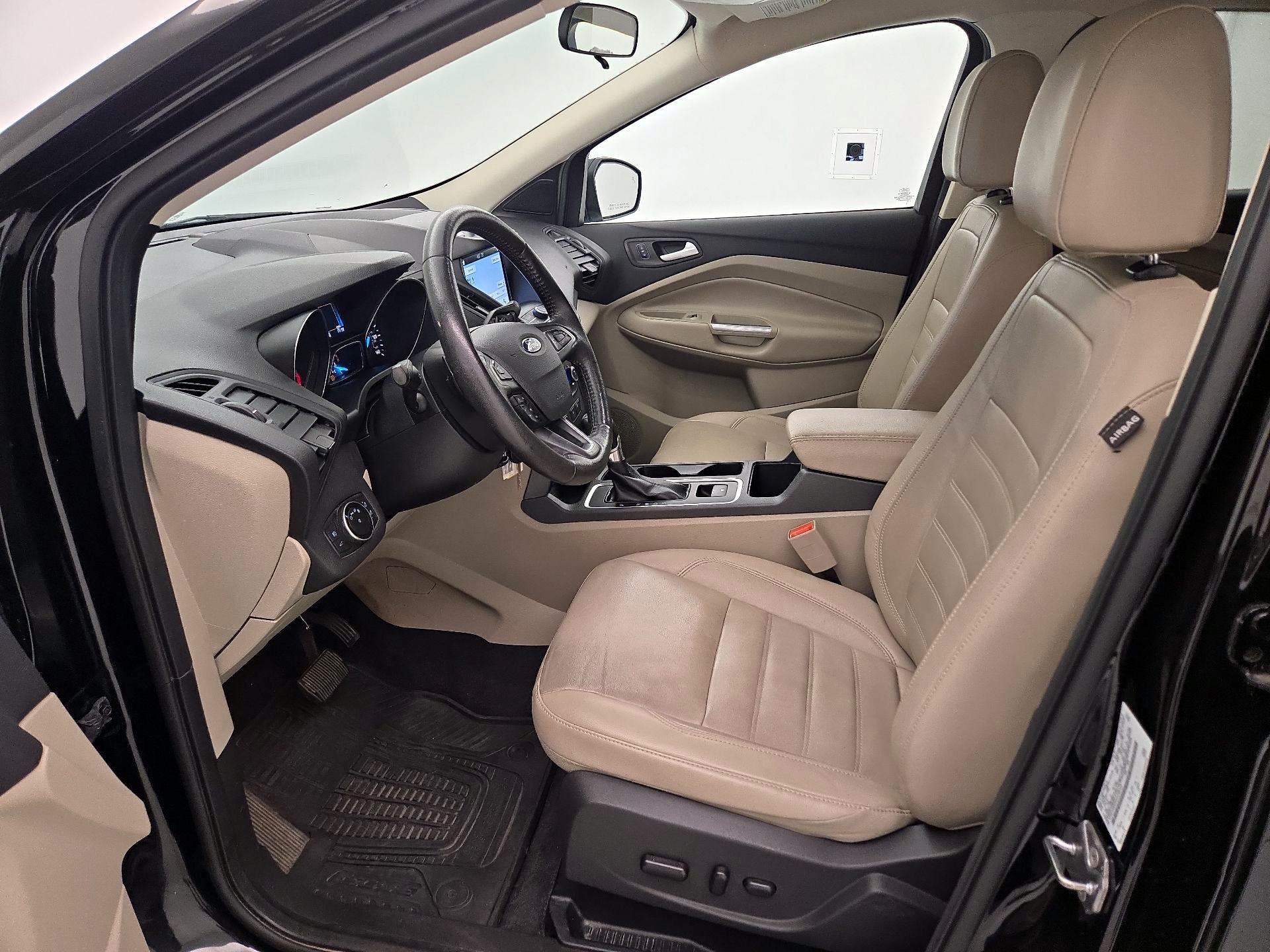 Thumbnail: 2017 Ford Escape - 11