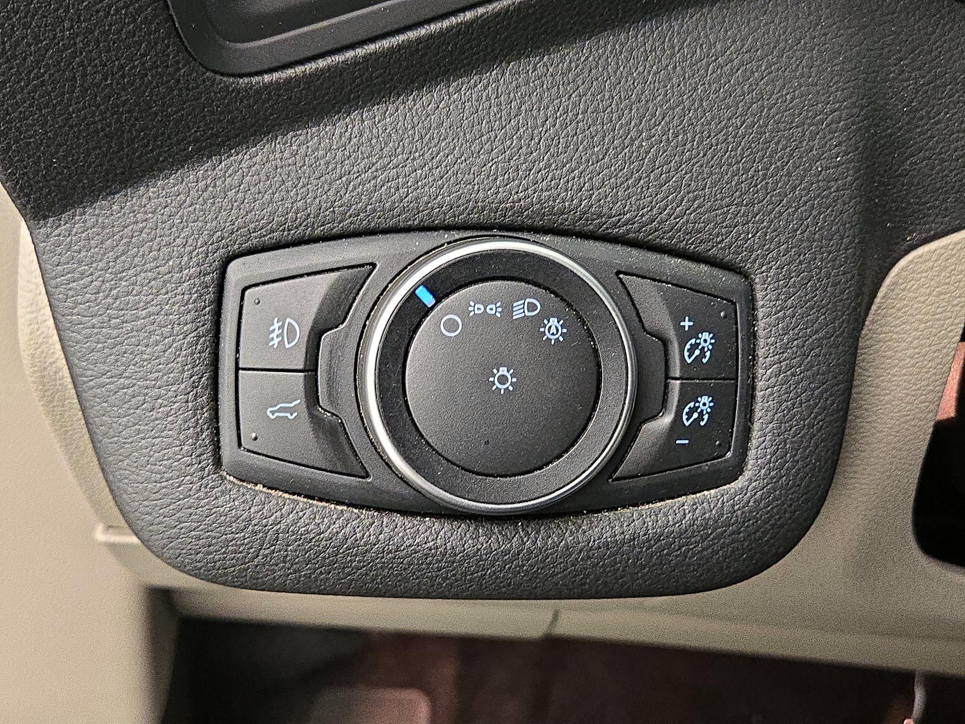 Thumbnail: 2017 Ford Escape - 13