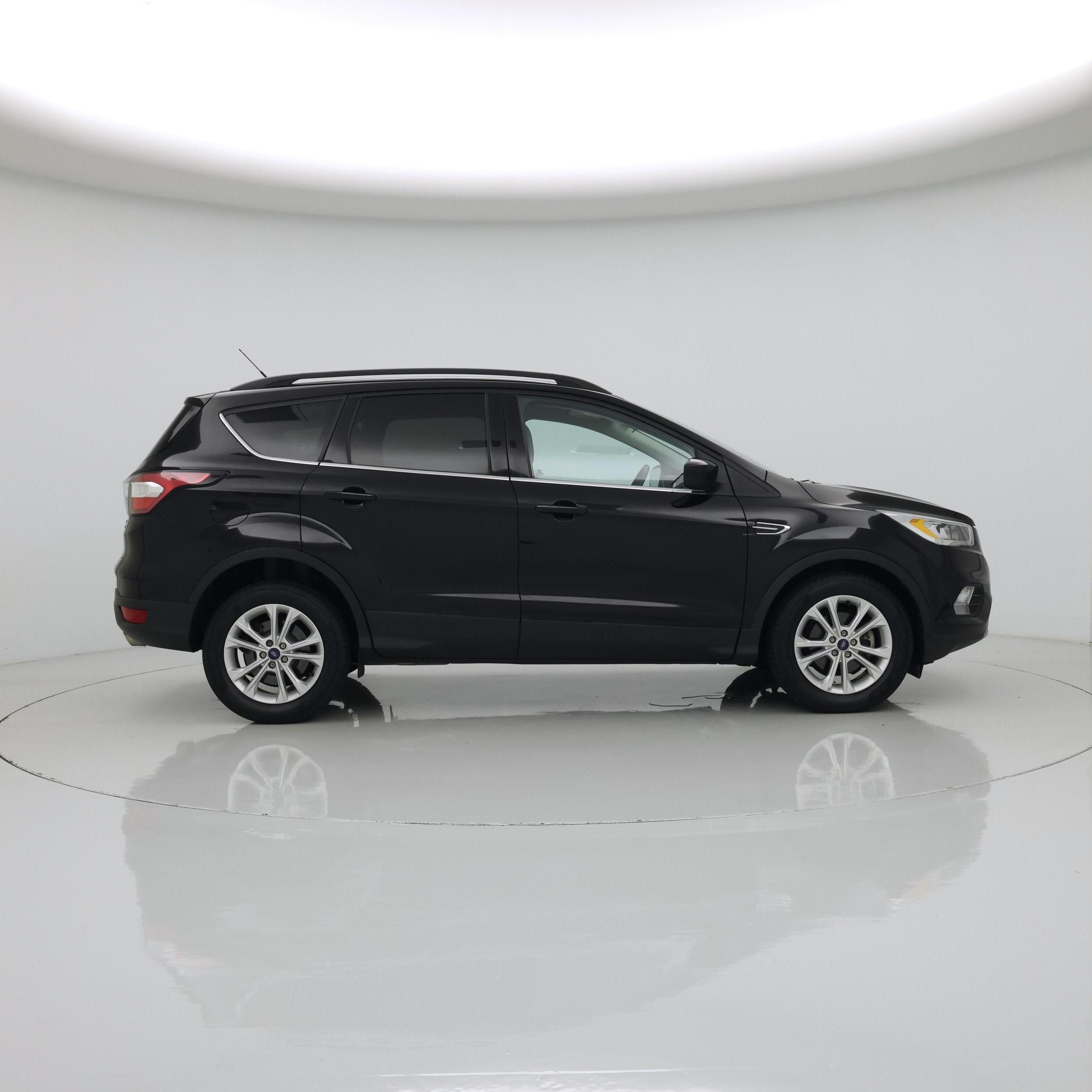 Thumbnail: 2017 Ford Escape - 7