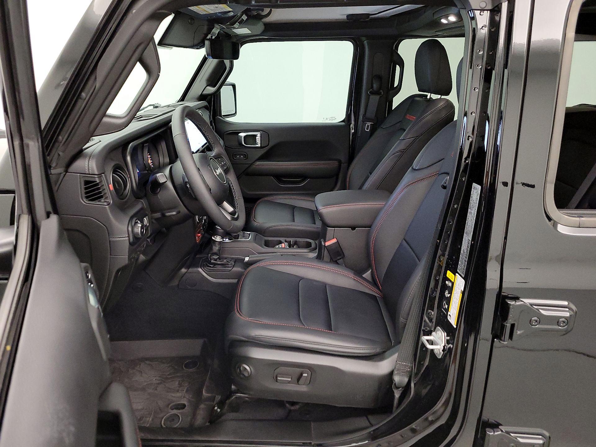 Thumbnail: 2025 Jeep Wrangler - 11