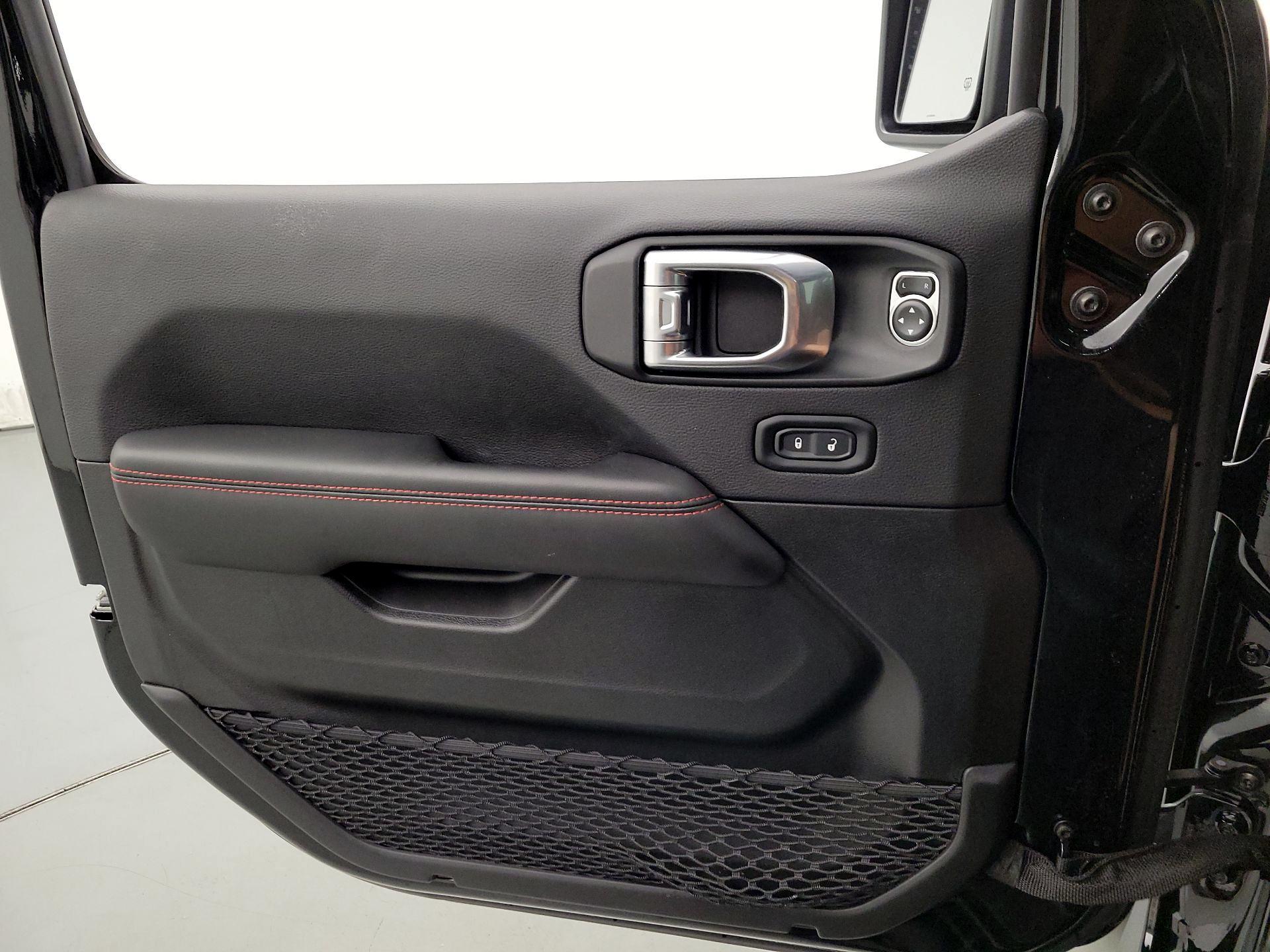 Thumbnail: 2025 Jeep Wrangler - 12