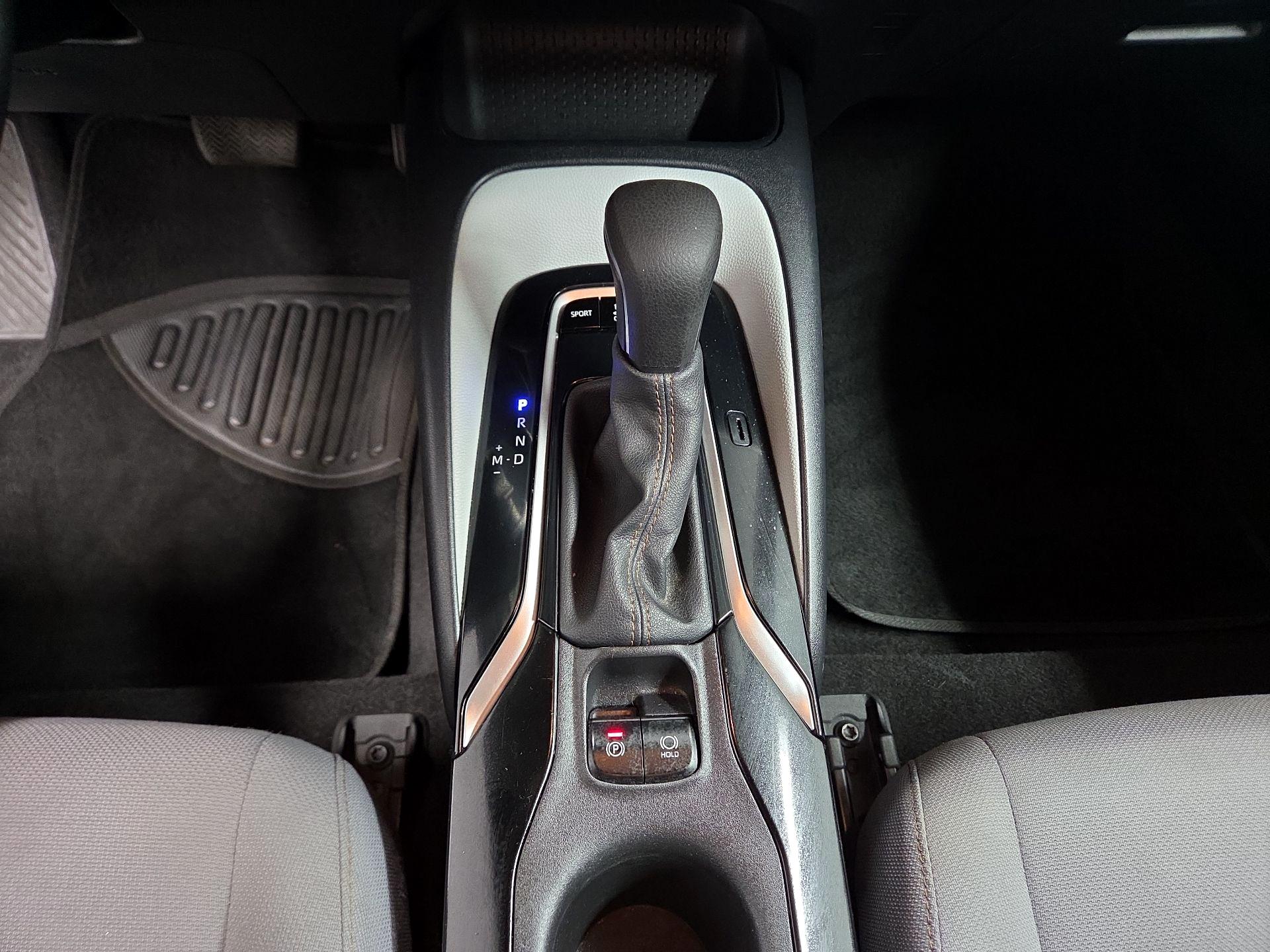 Thumbnail: 2021 Toyota Corolla - 15