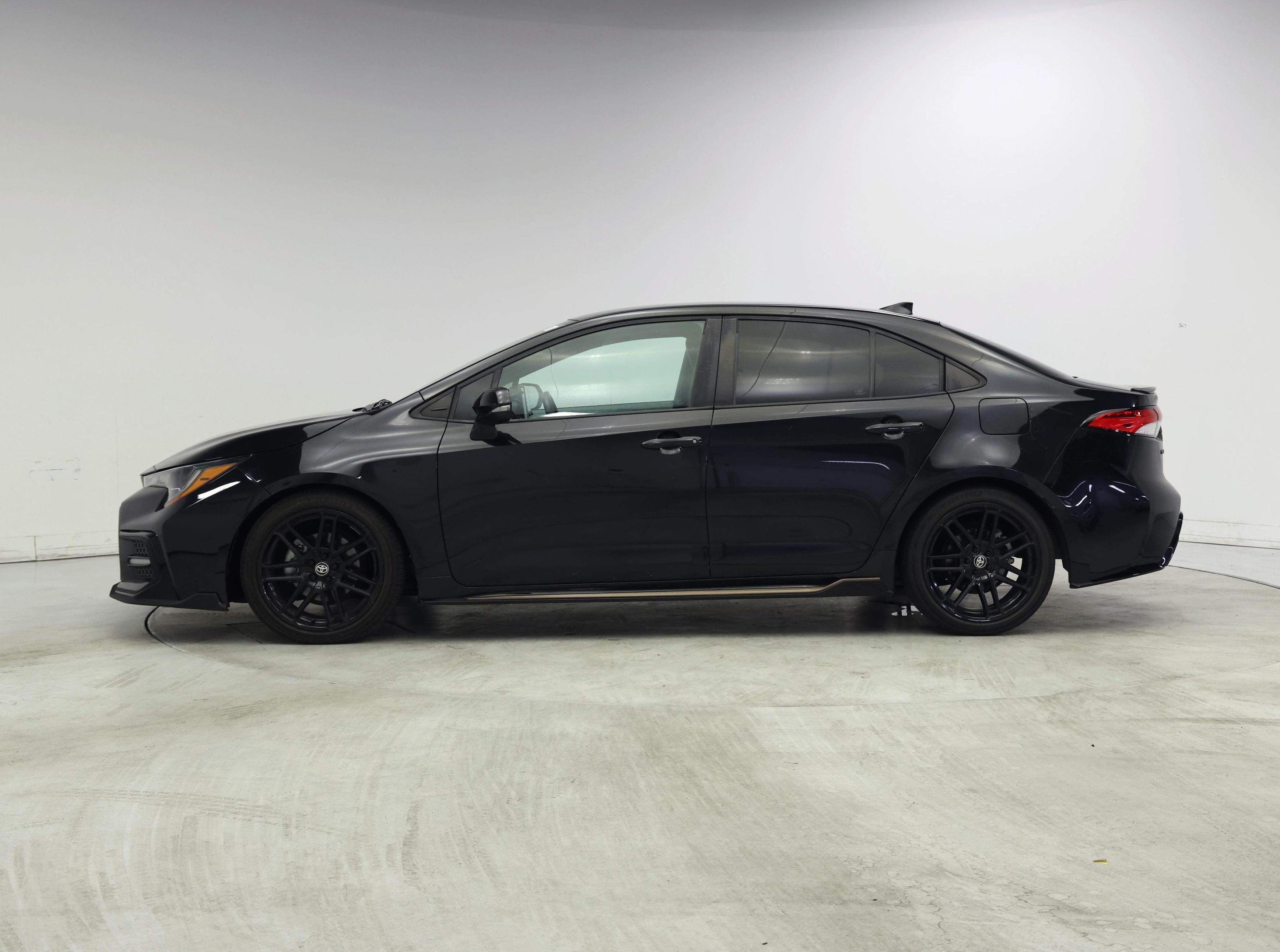 Thumbnail: 2021 Toyota Corolla - 3