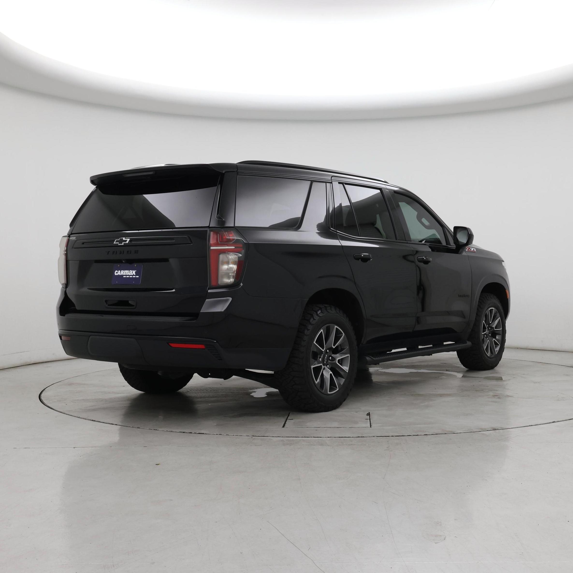 Thumbnail: 2023 Chevrolet Tahoe - 8