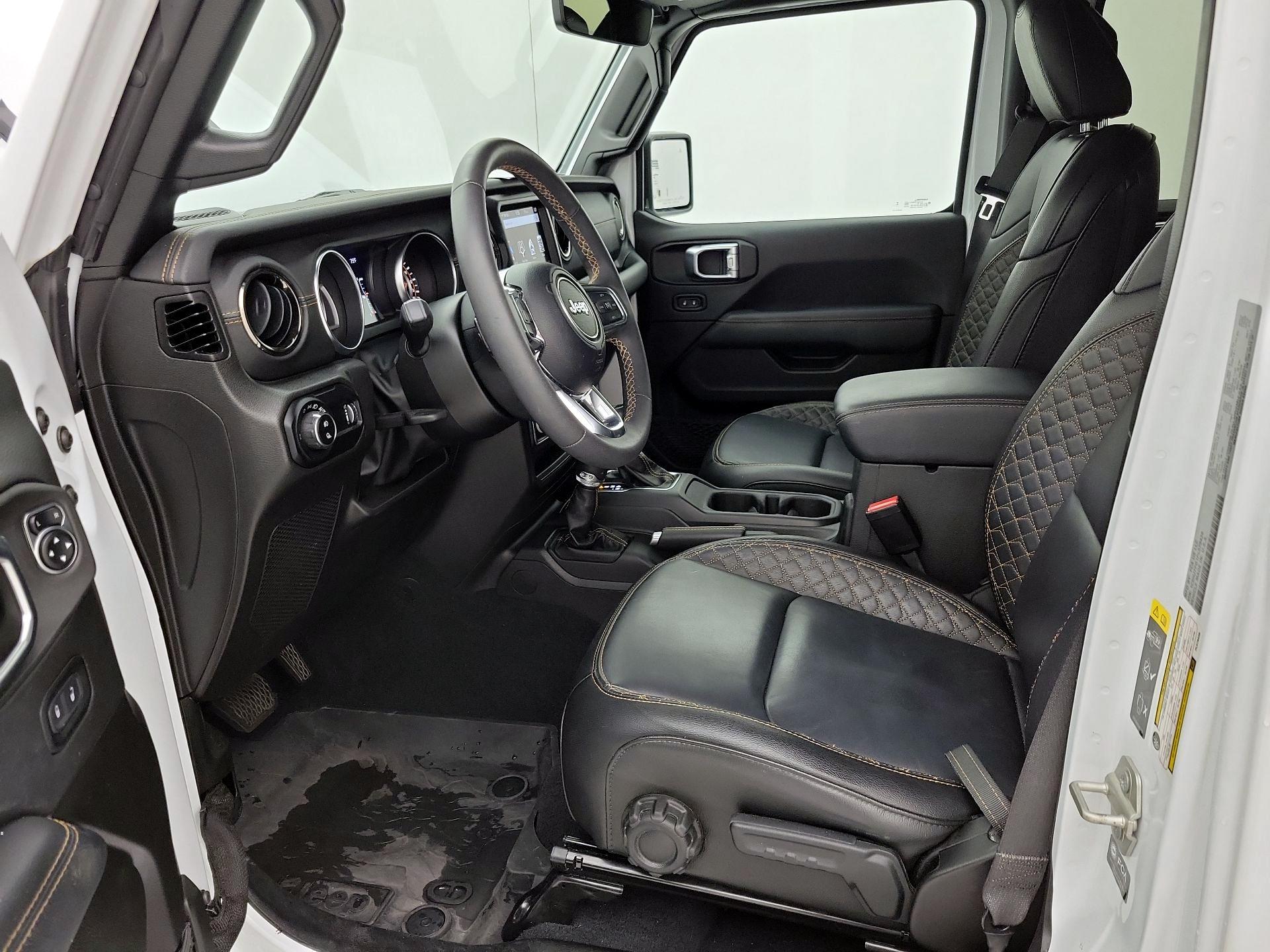 Thumbnail: 2023 Jeep Gladiator - 11