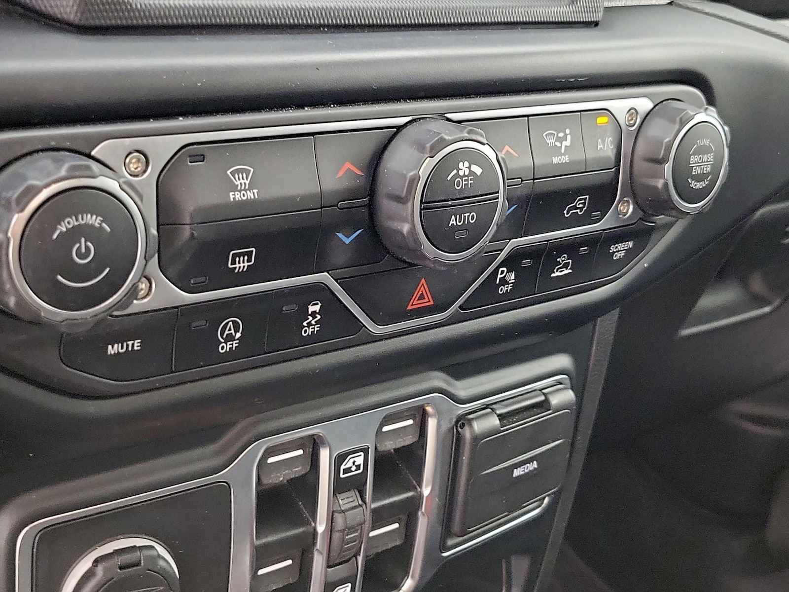 2023 Jeep Gladiator High Altitude - Photo 18