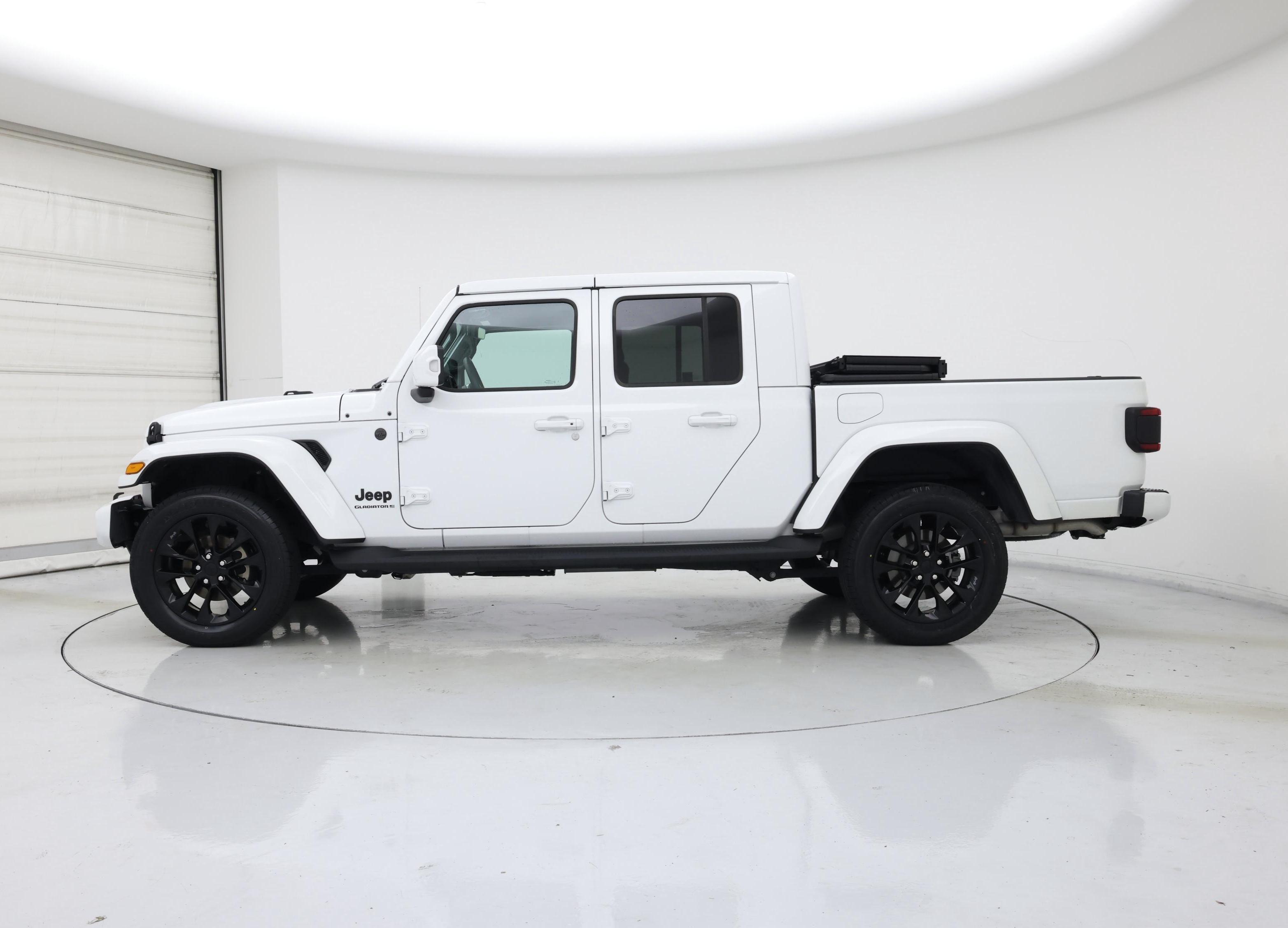 Thumbnail: 2023 Jeep Gladiator - 3