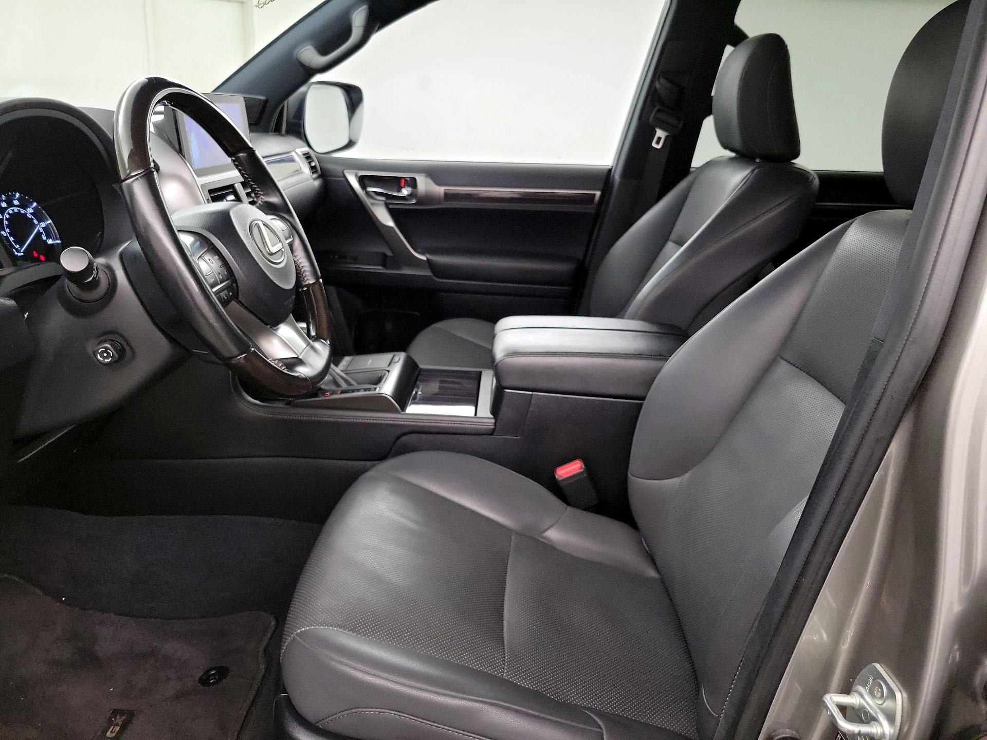 Thumbnail: 2022 Lexus GX - 11