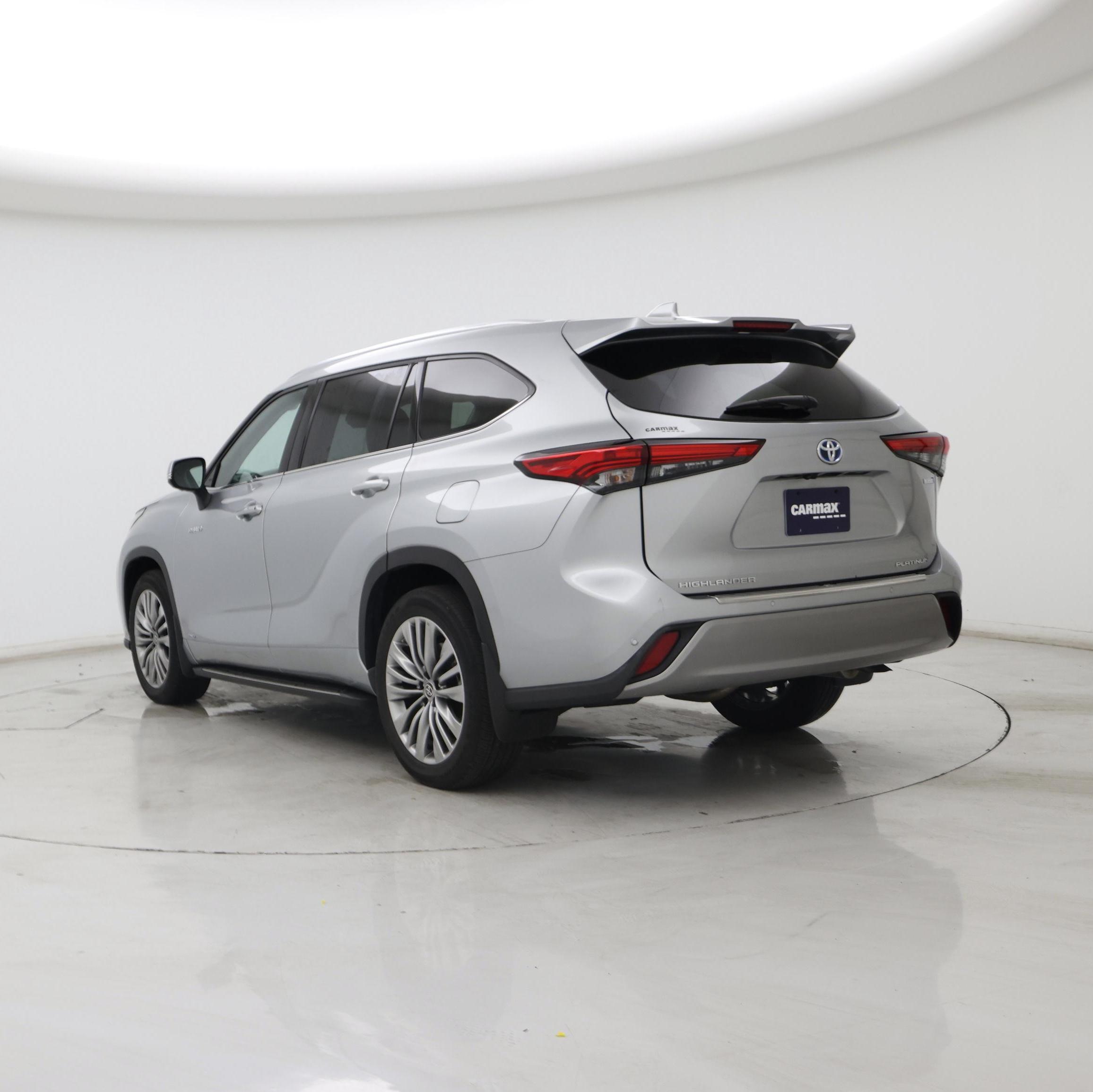 Thumbnail: 2021 Toyota Highlander - 2
